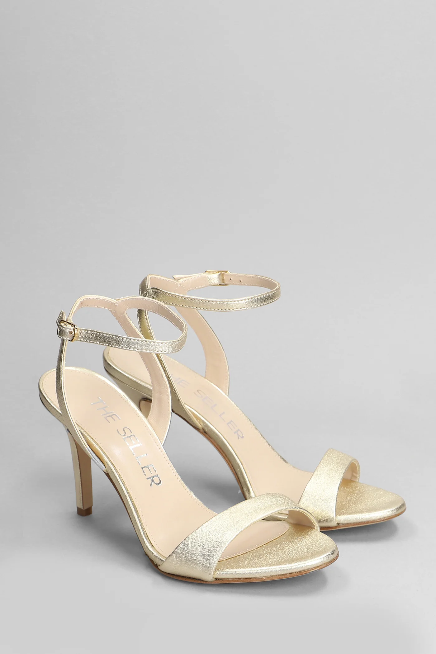 Sandals in platinum leather - Image 2