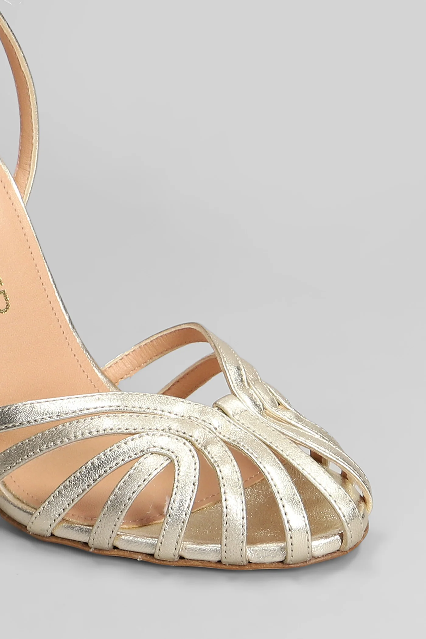 Sandals in platinum leather - Image 5