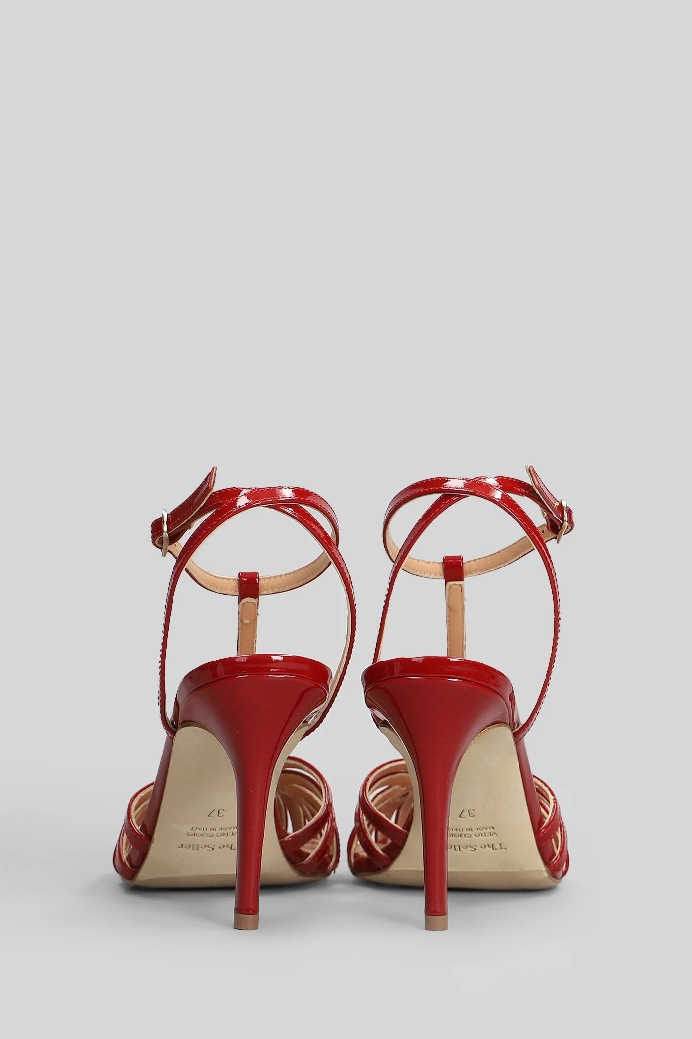 Sandals in red patent leather - Image 4