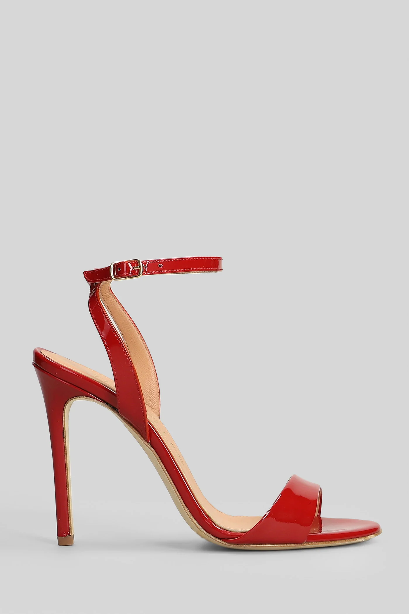 Sandals in red patent leather