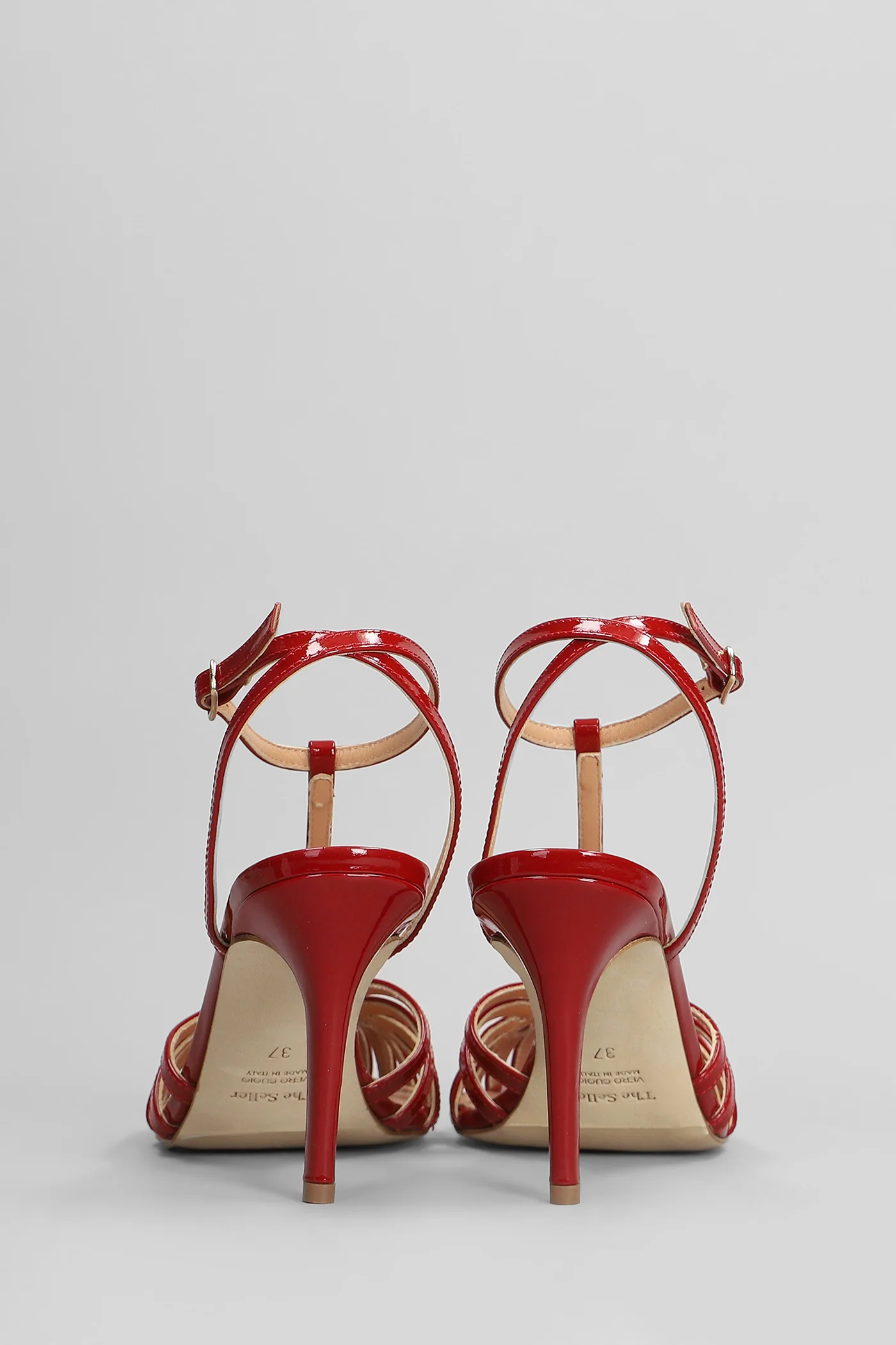Sandals in red patent leather - Image 4