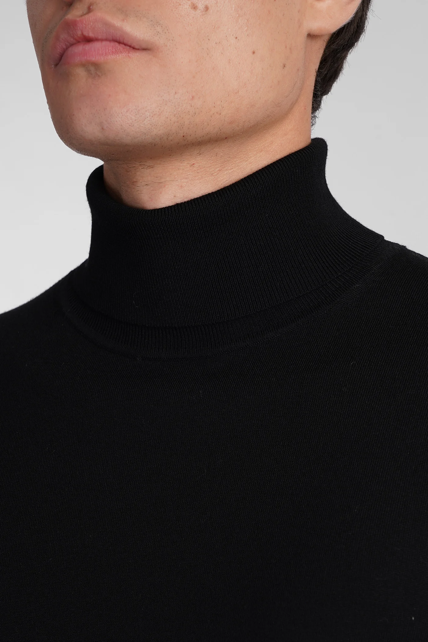 Knitwear in black wool - Image 5