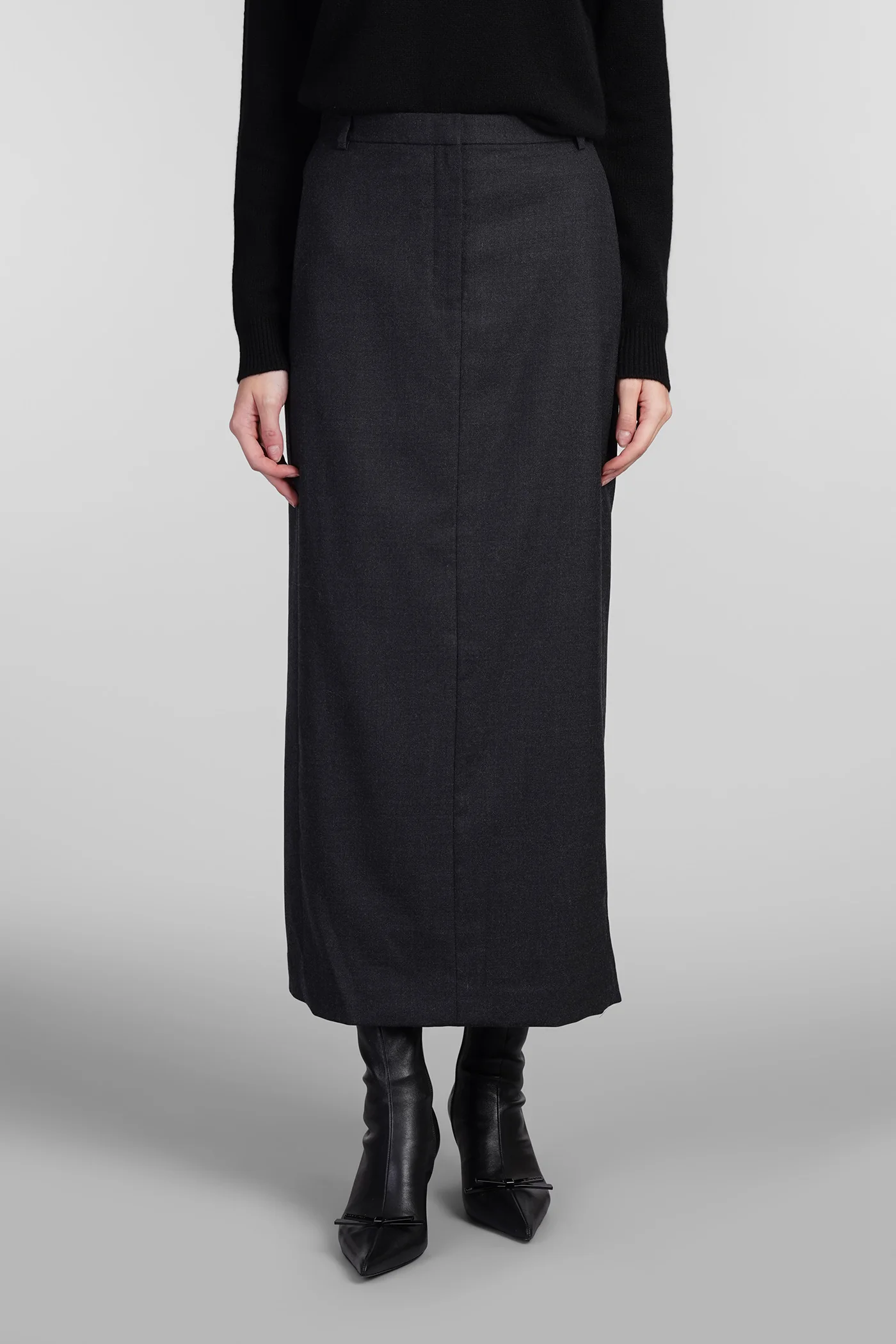Skirt in grey wool