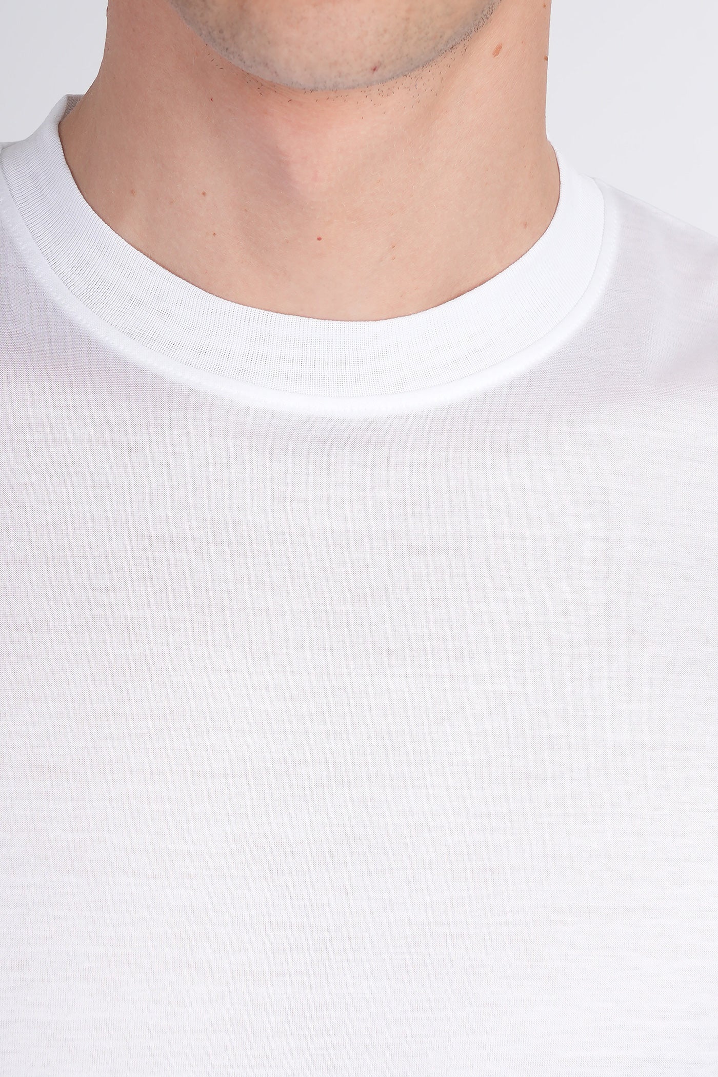 T-Shirt in white cotton - Image 5