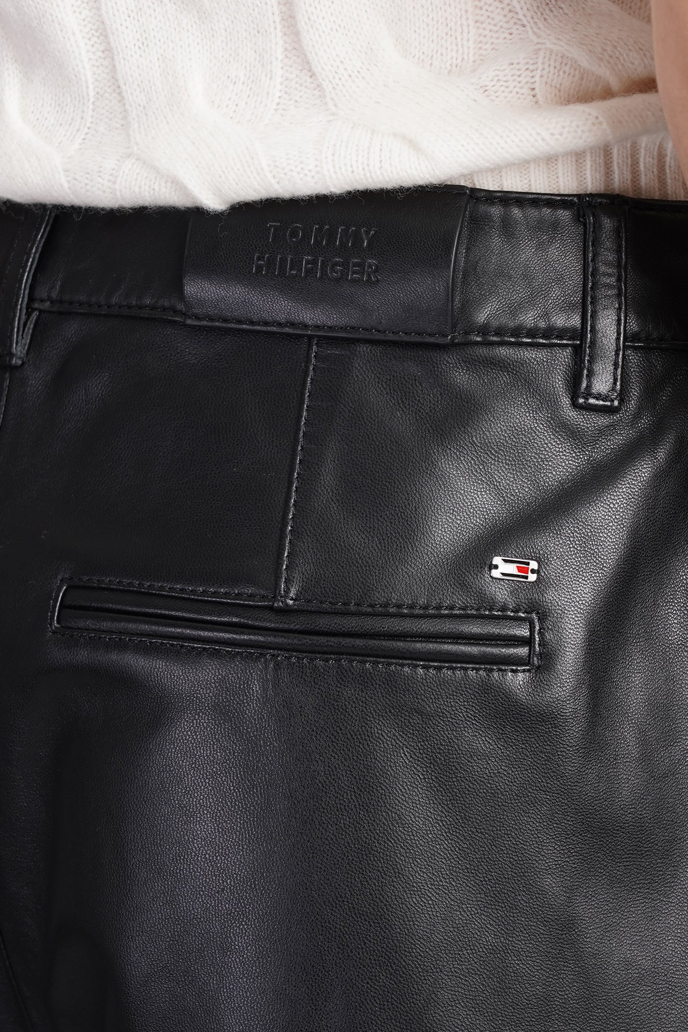 Pants in black leather - Image 5