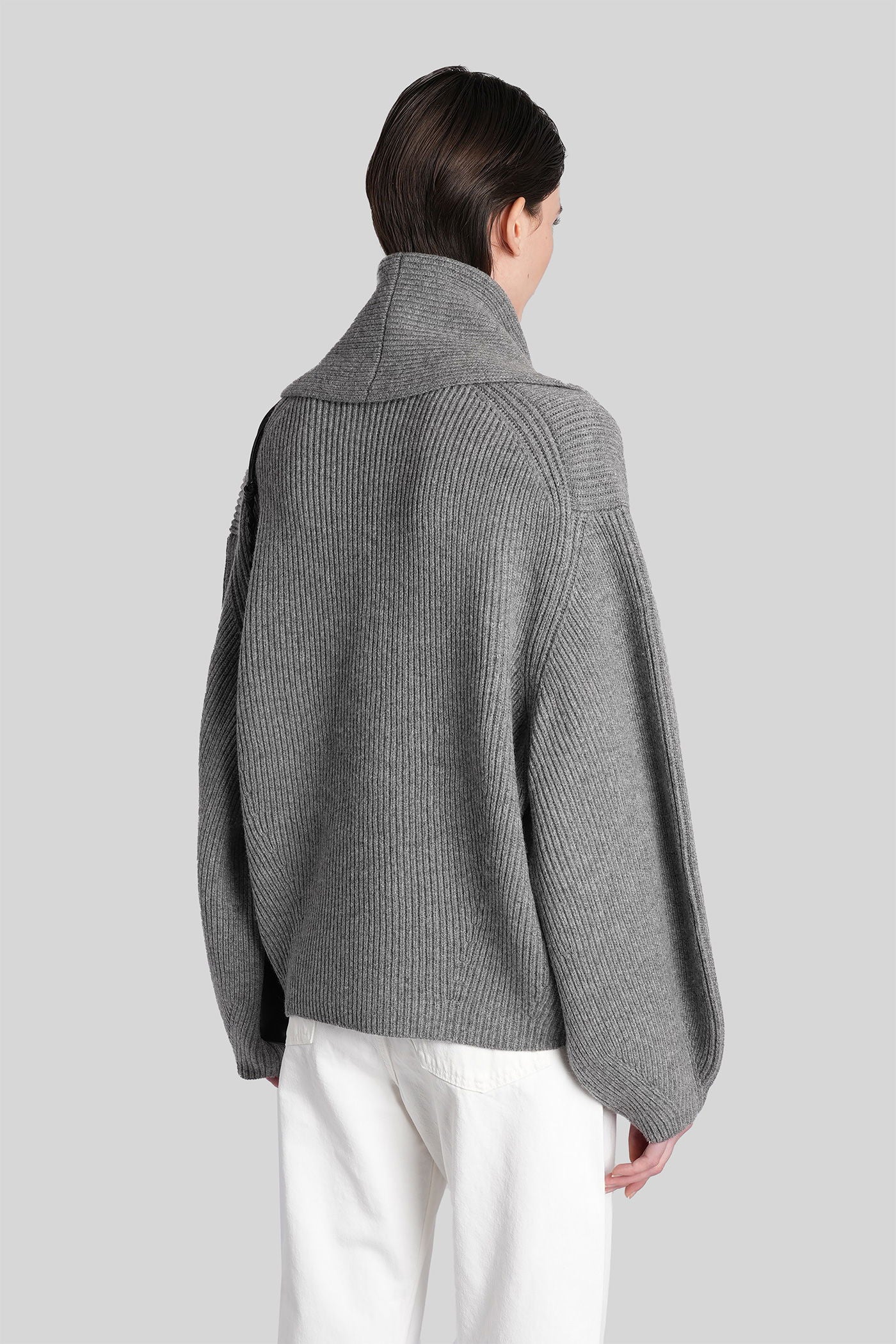Cardigan in grey wool - Image 3