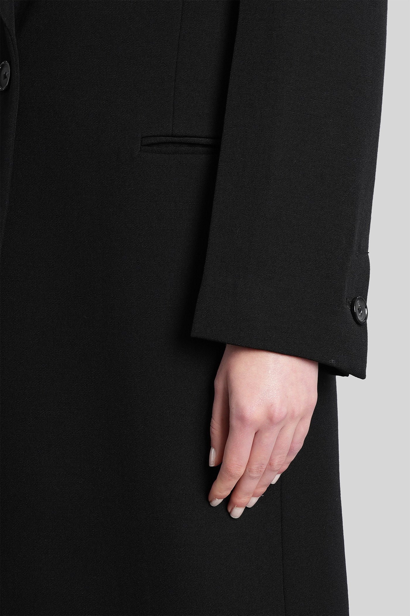 in black wool - Image 5