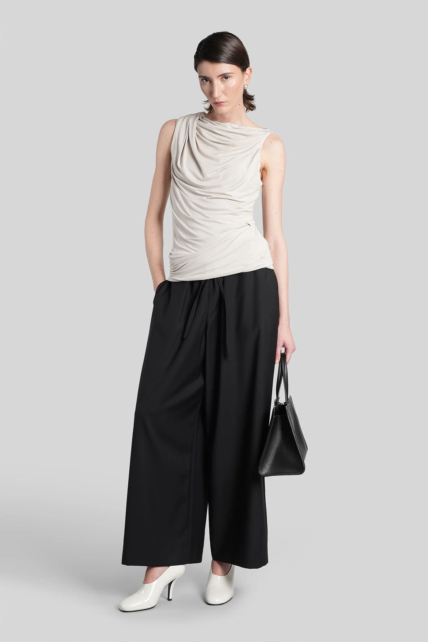 Pants in black wool - Image 2