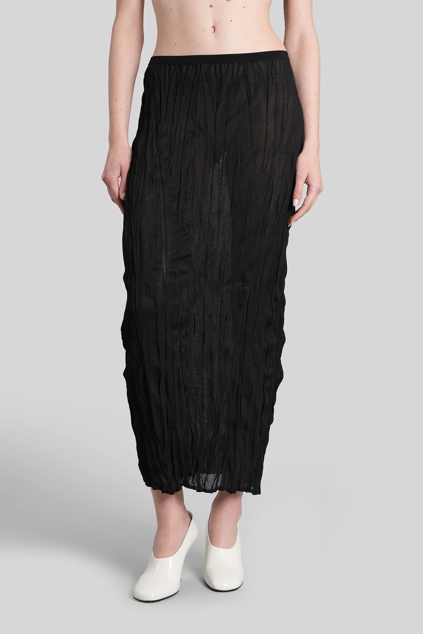 Skirt in black viscose
