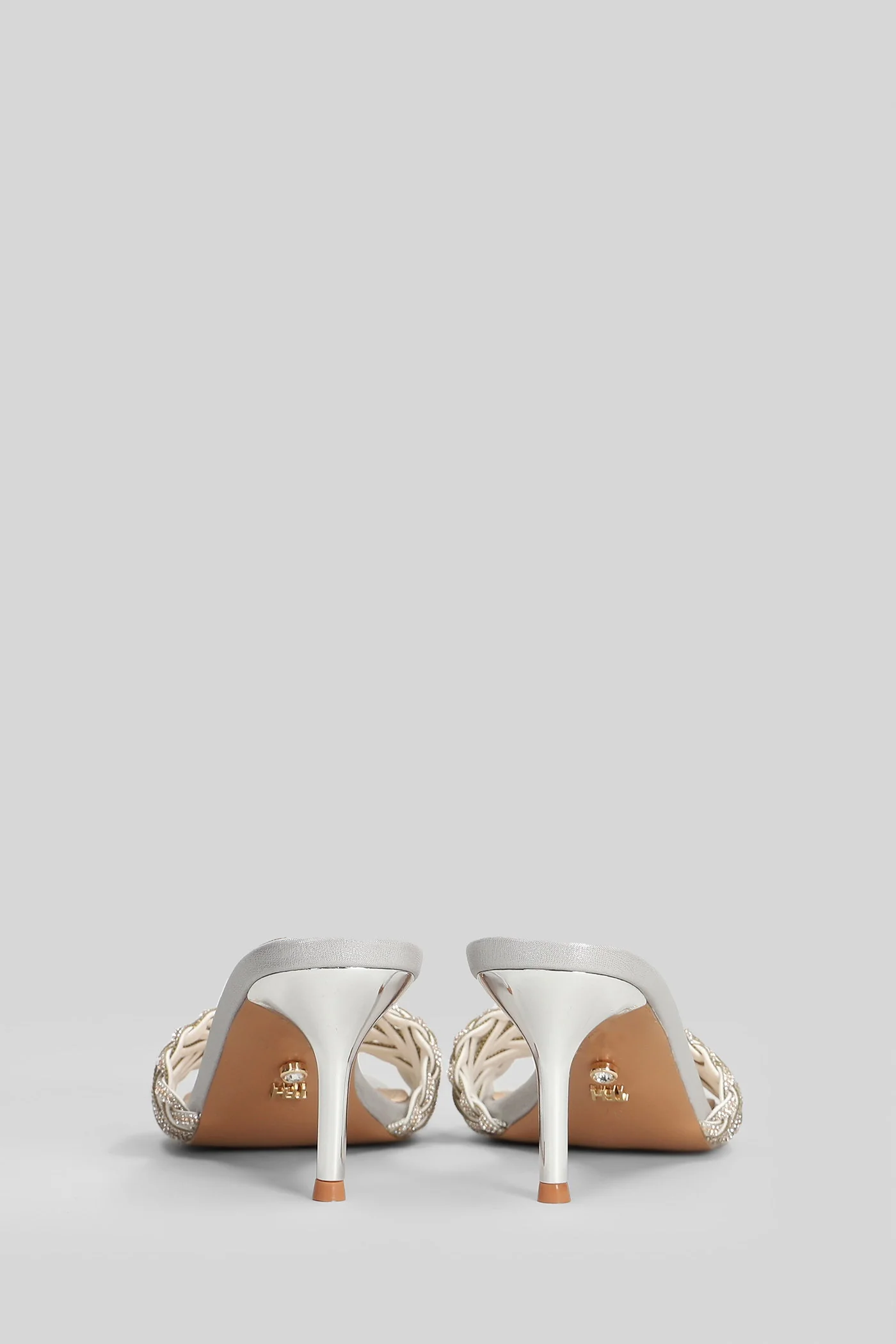 Sorgeta Sandals in silver leather - Image 4