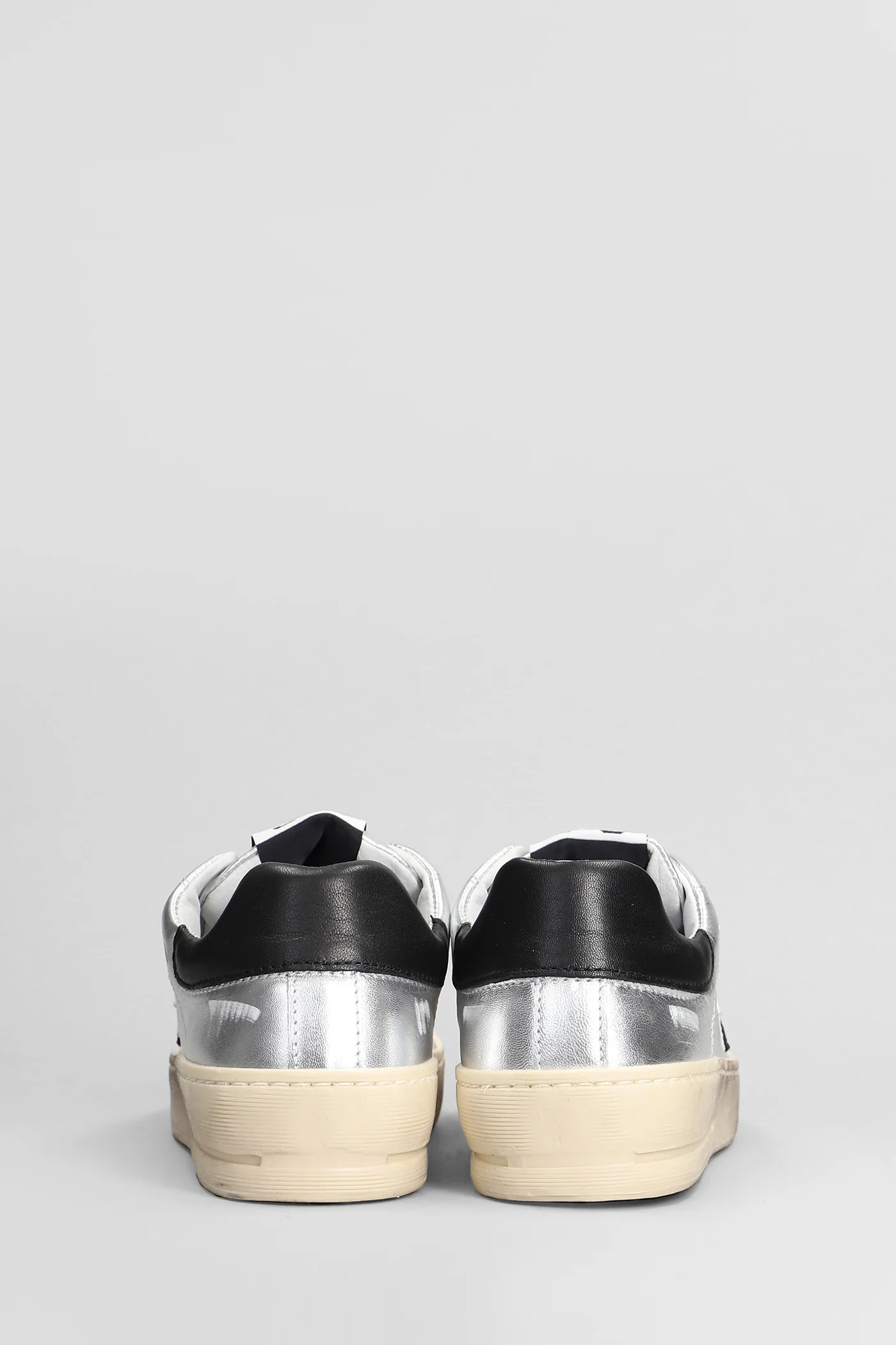 Sneakers in silver leather - Image 4