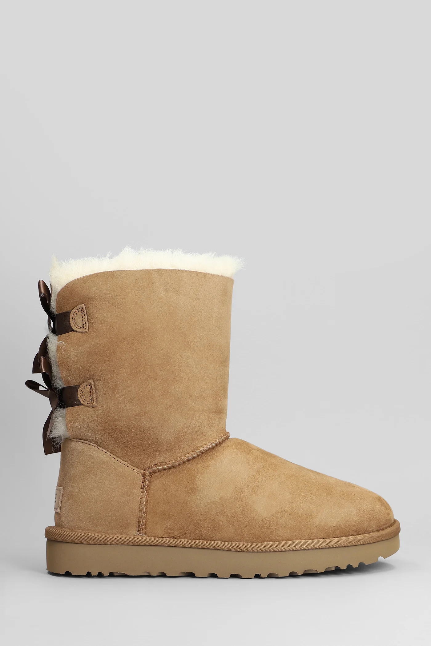 Bailey Bow II low heels Ankle boots in leather color suede