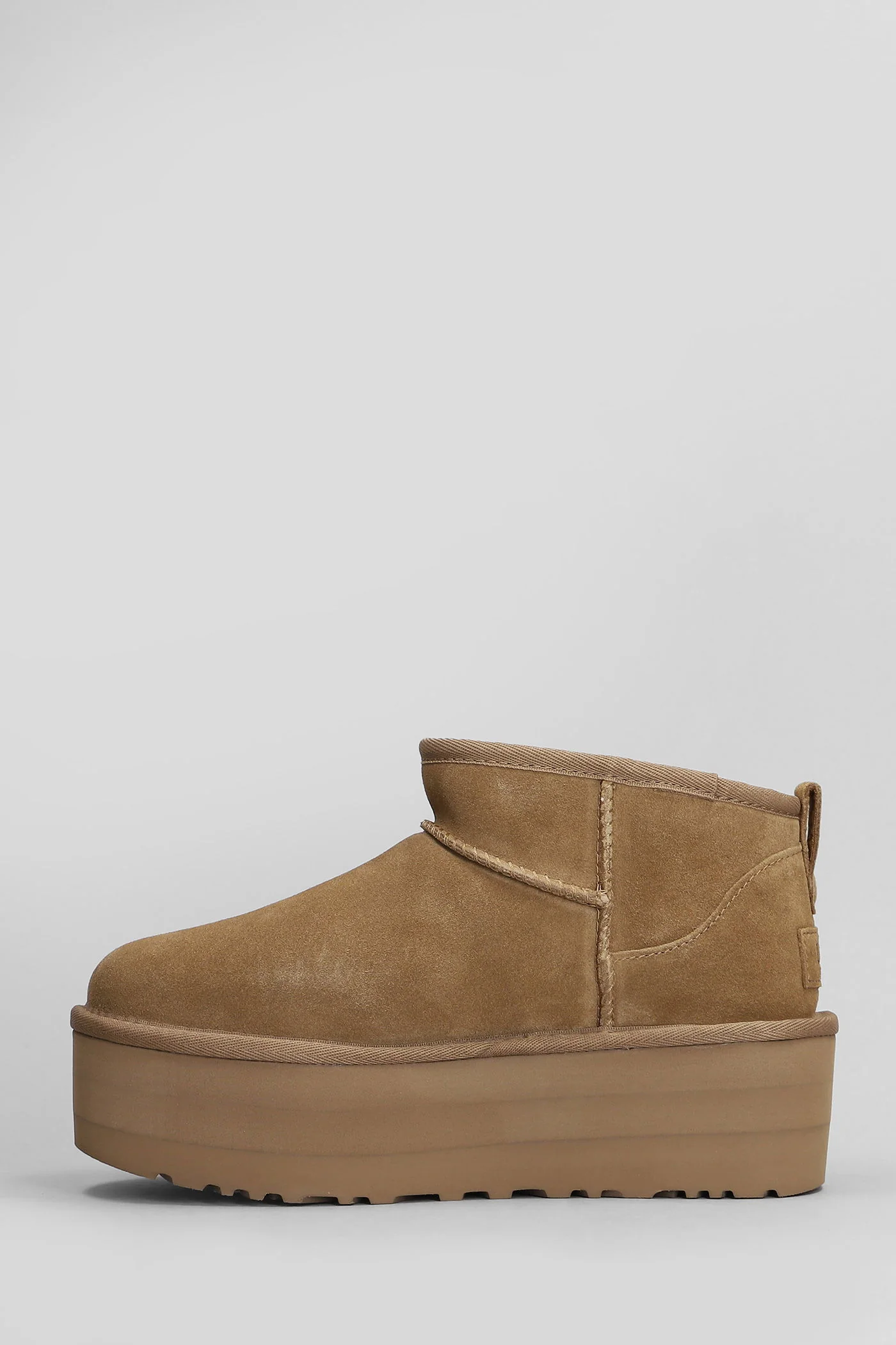 Classic Ultra Mini P low heels Ankle boots in leather color suede - Image 3