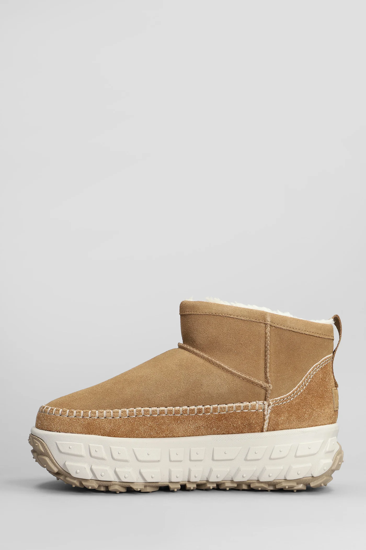 Ultra Mini Venture D low heels Ankle boots in leather color suede - Image 3