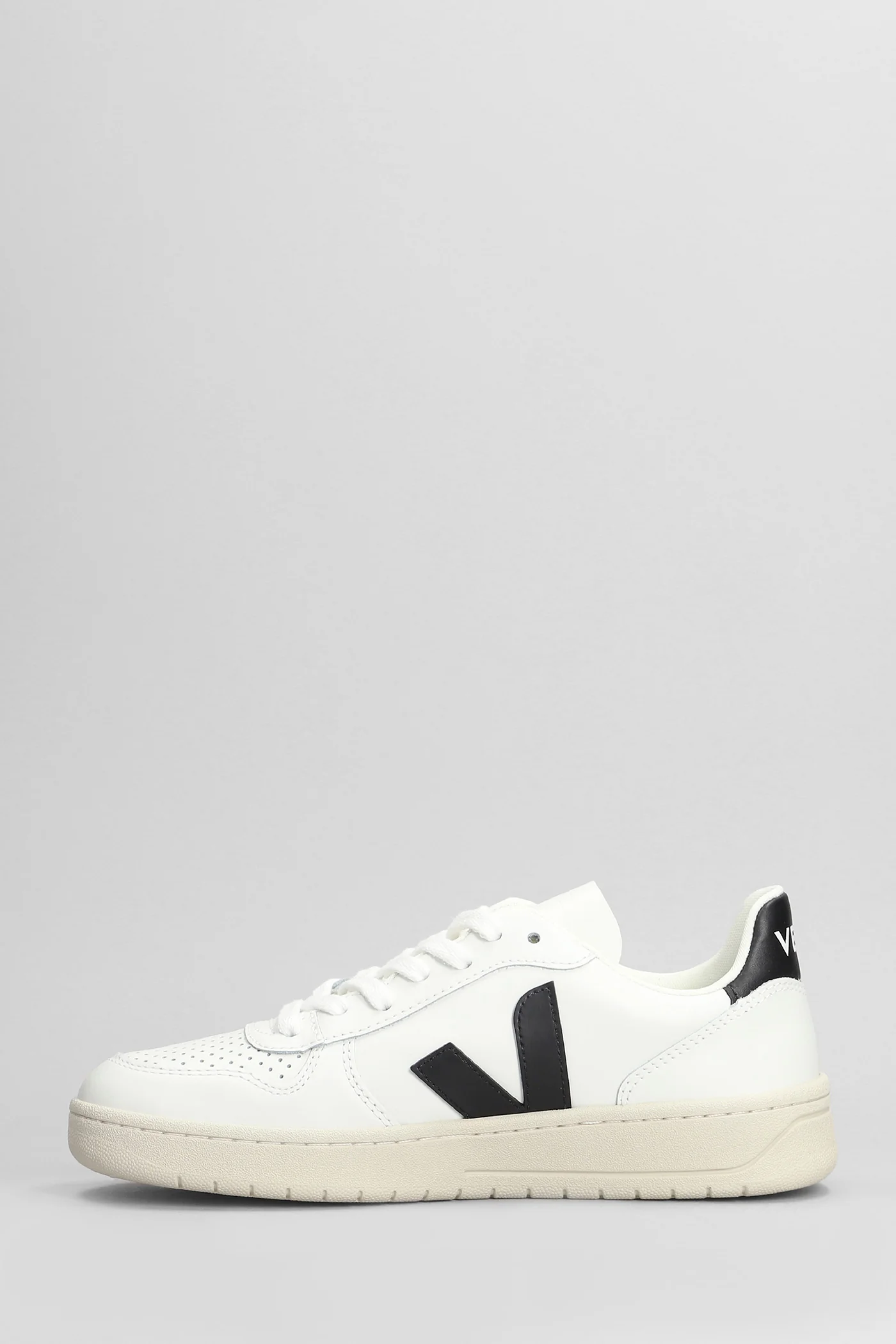 V-10 Sneakers in white leather - Image 3