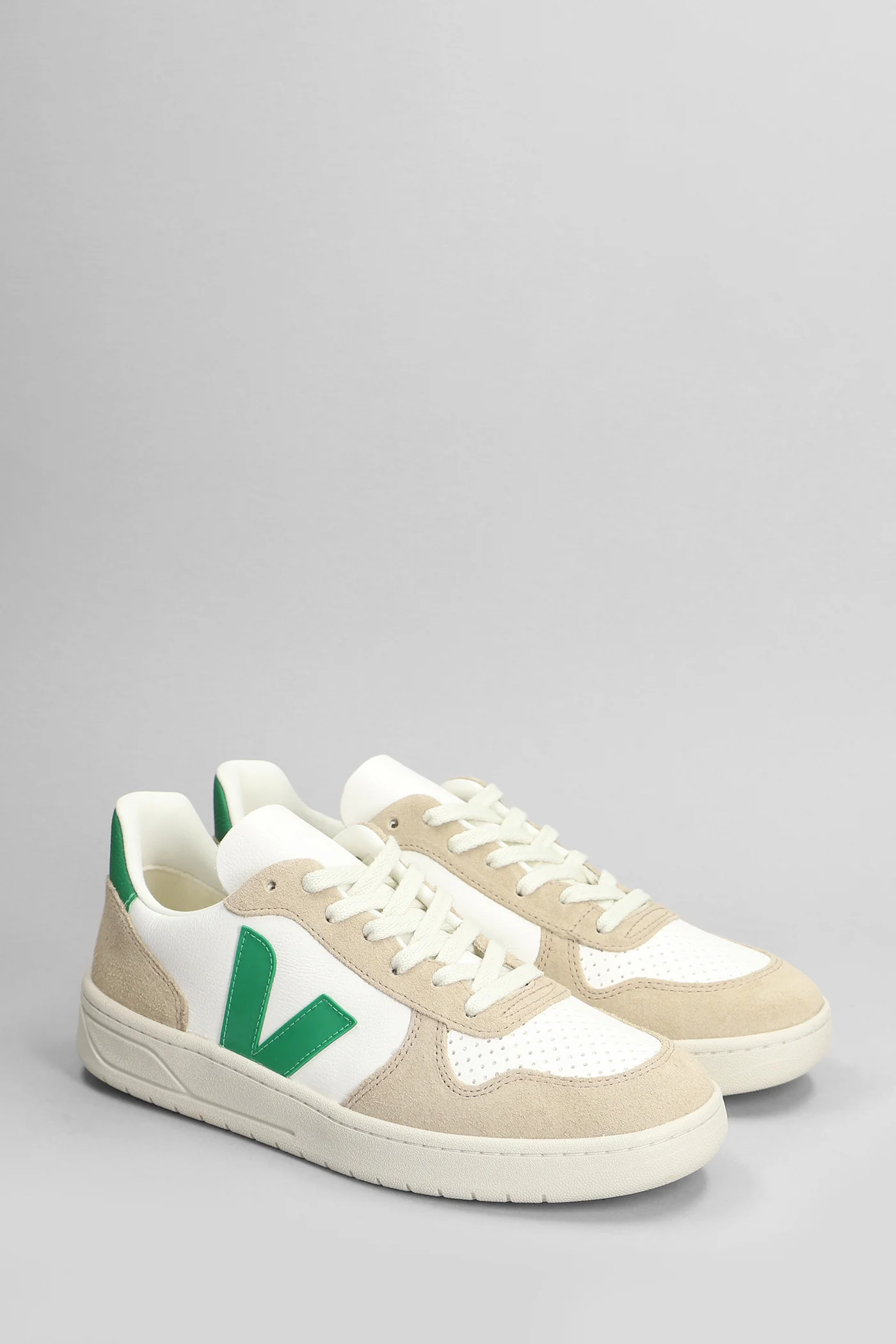 V-10 Sneakers in white suede and leather - Image 2