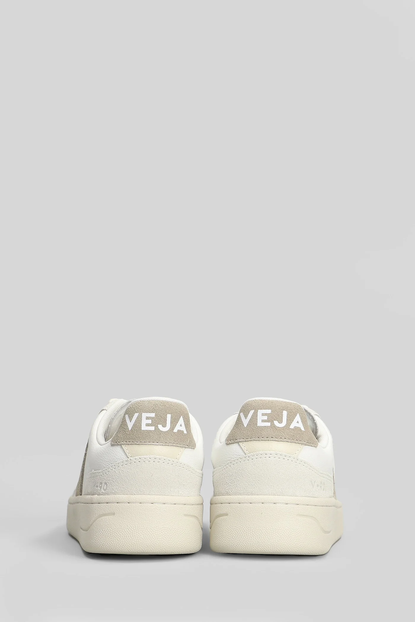 V-90 O.T Sneakers in white suede and leather - Image 4