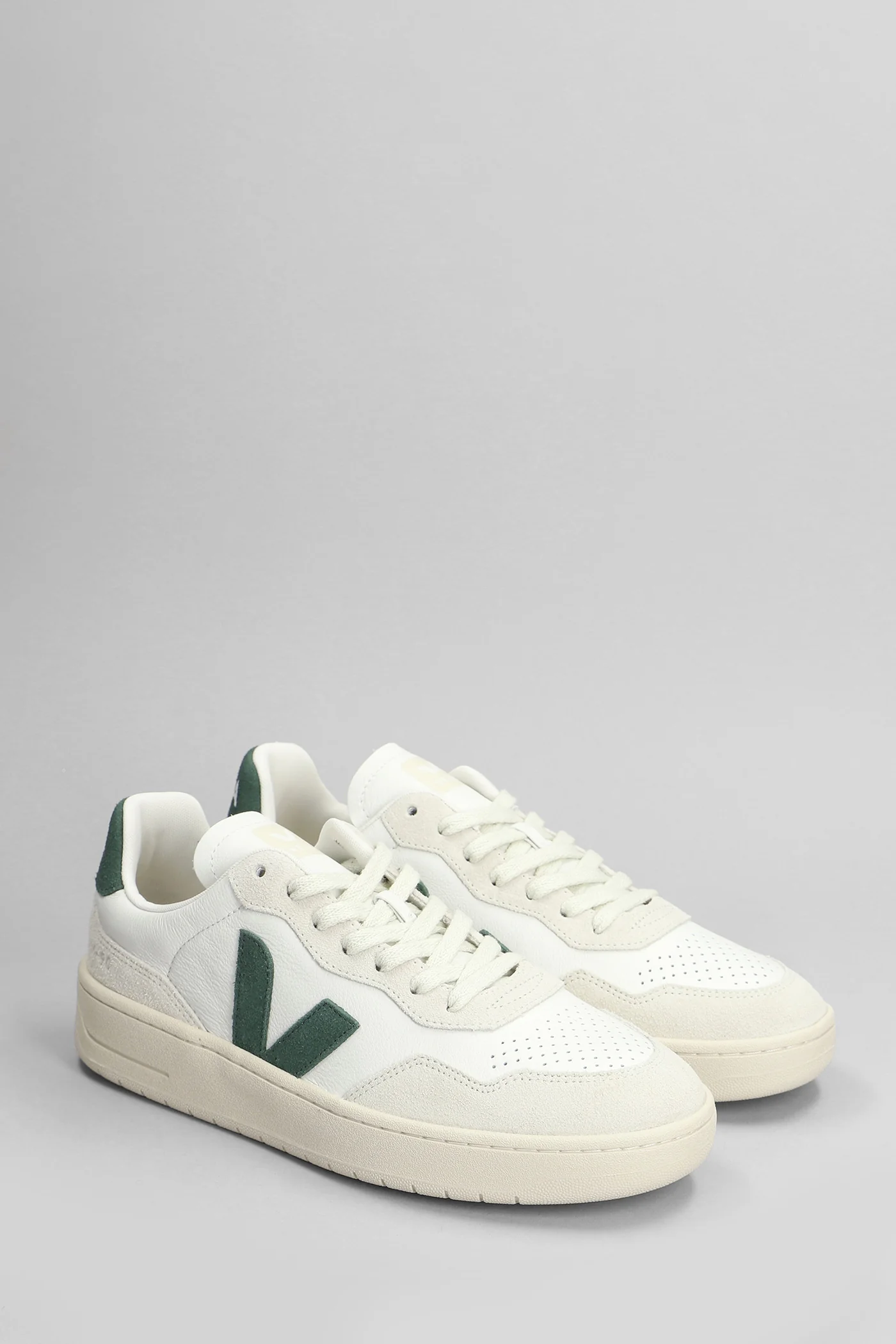 V-90 Sneakers in white suede and leather - Image 2