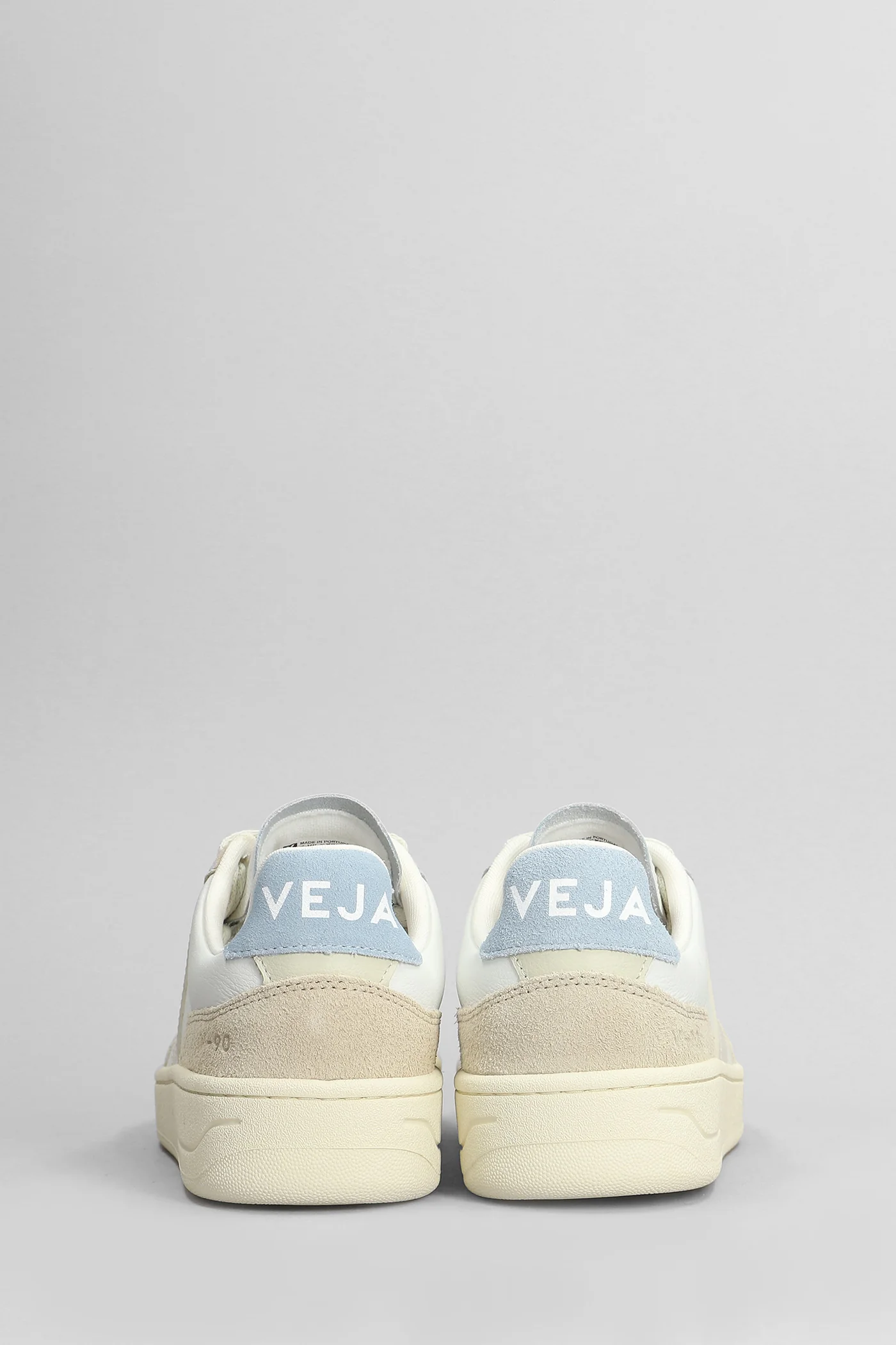 V-90 Sneakers in white suede and leather - Image 4