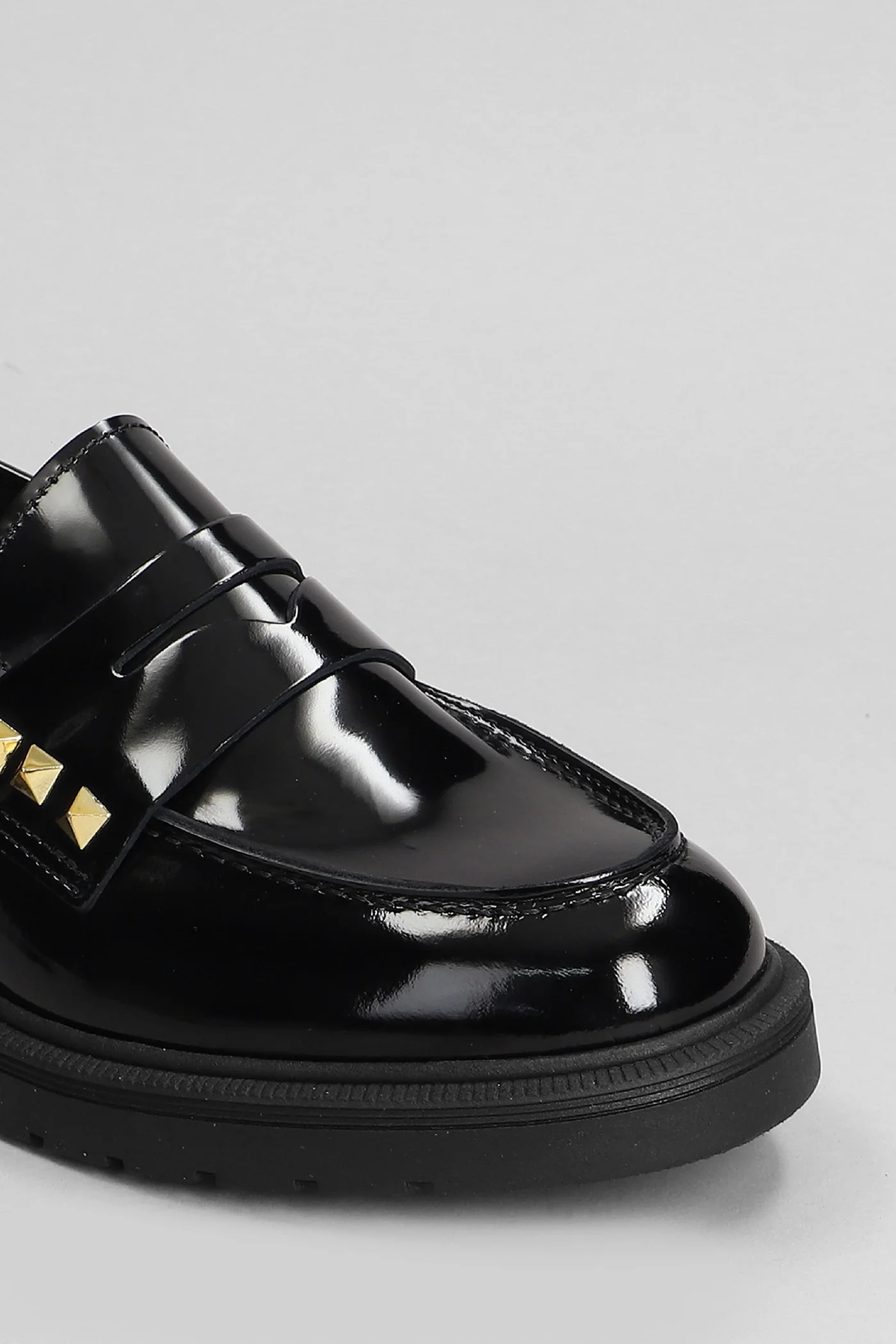 Loafers in black leather - Image 5