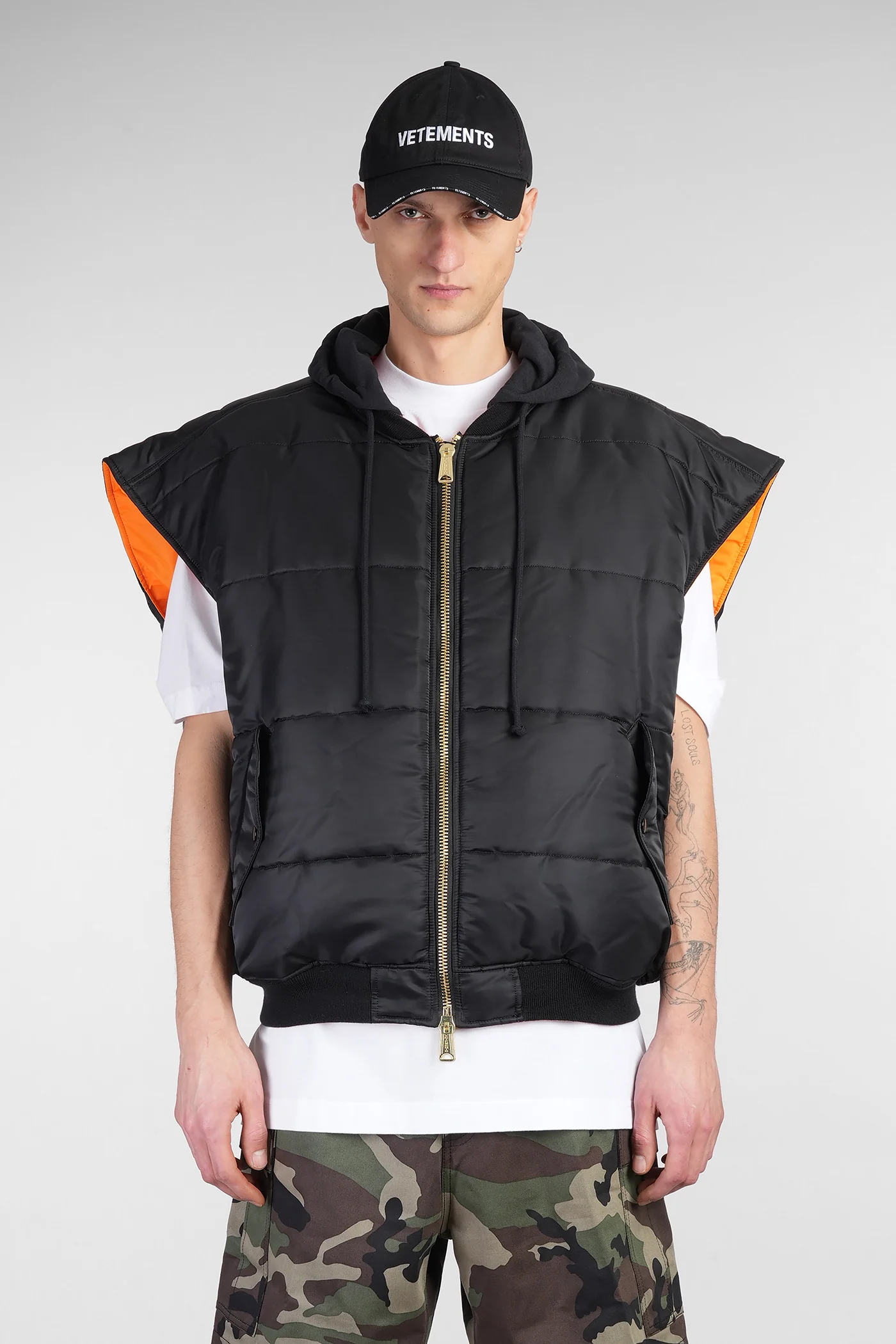 Bomber Jacket in black nylon