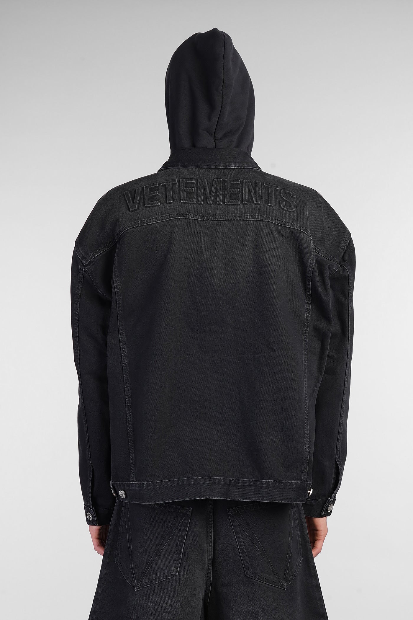 Denim Jackets in black denim - Image 3