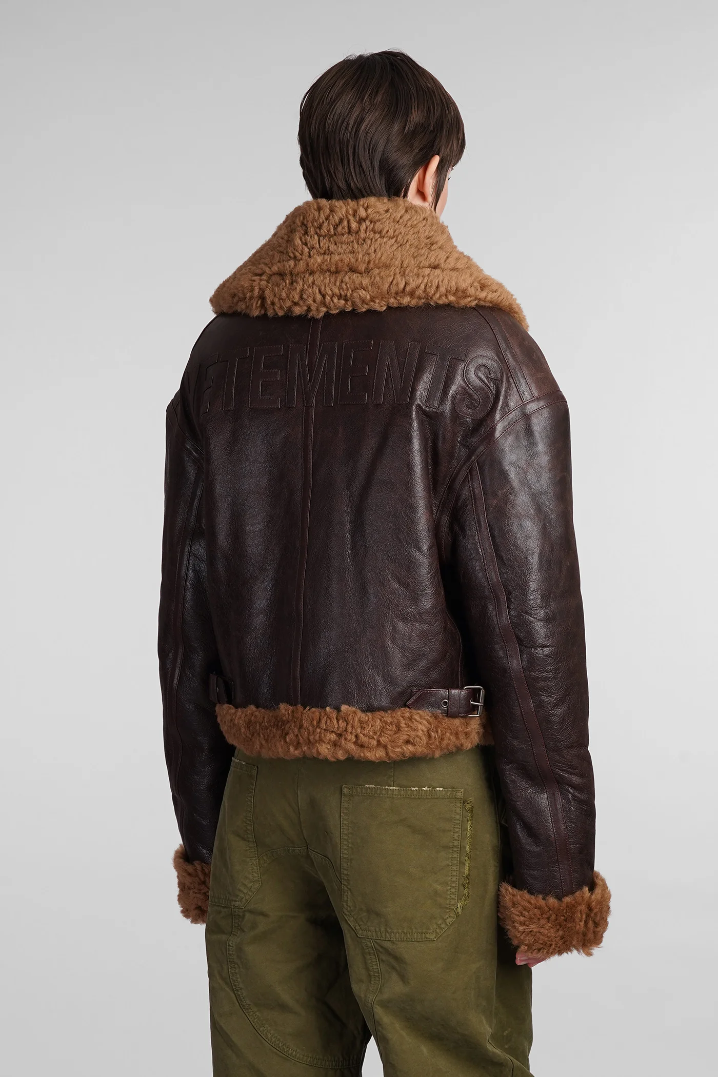 Shearling in brown leather - Image 3