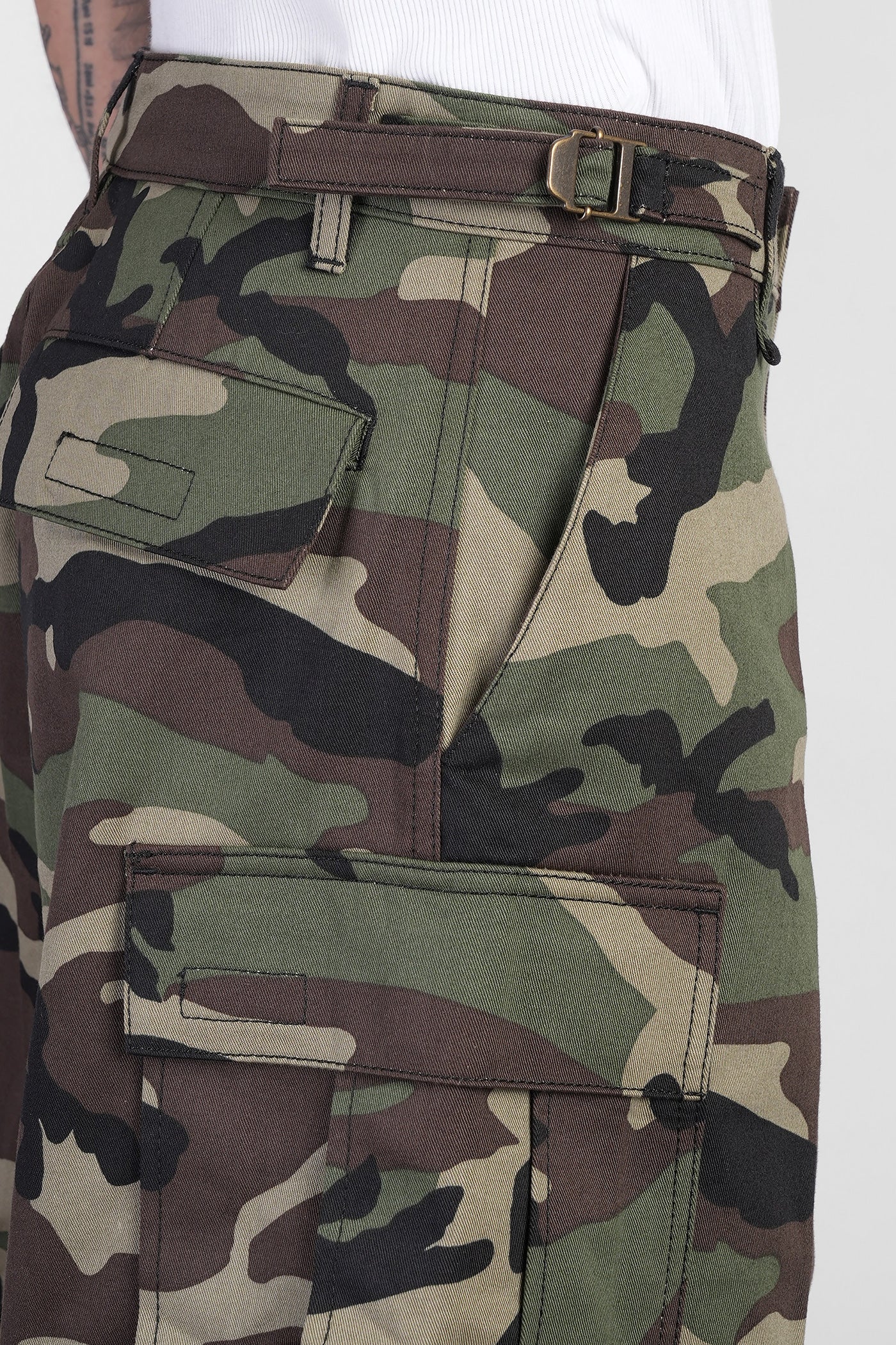 Shorts in camouflage cotton - Image 5