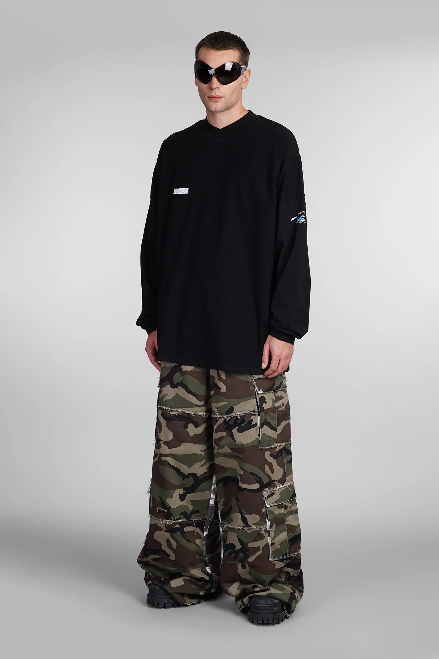 T-Shirt in black cotton - Image 2