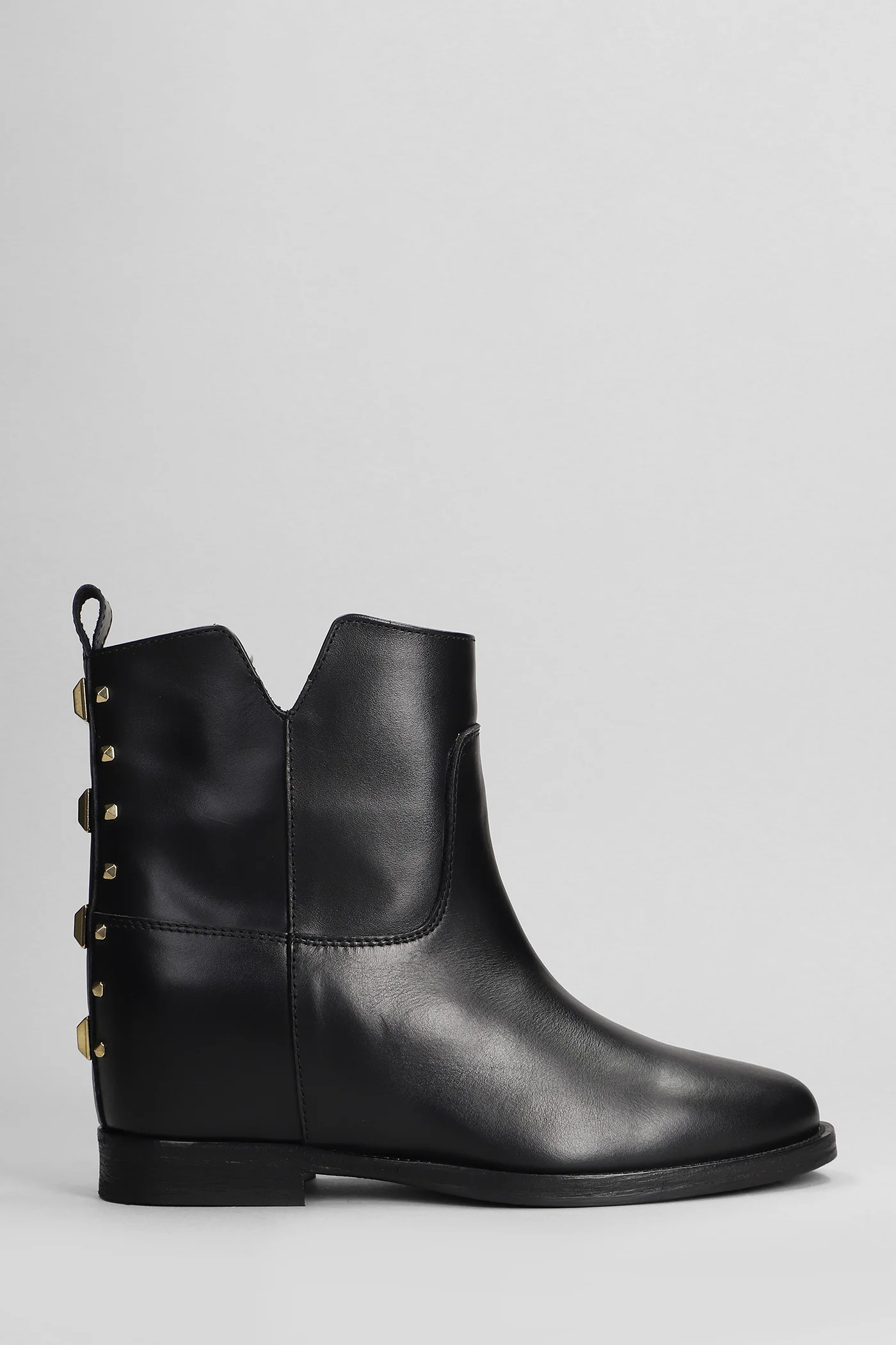 Ankle boots inside wedge in black leather