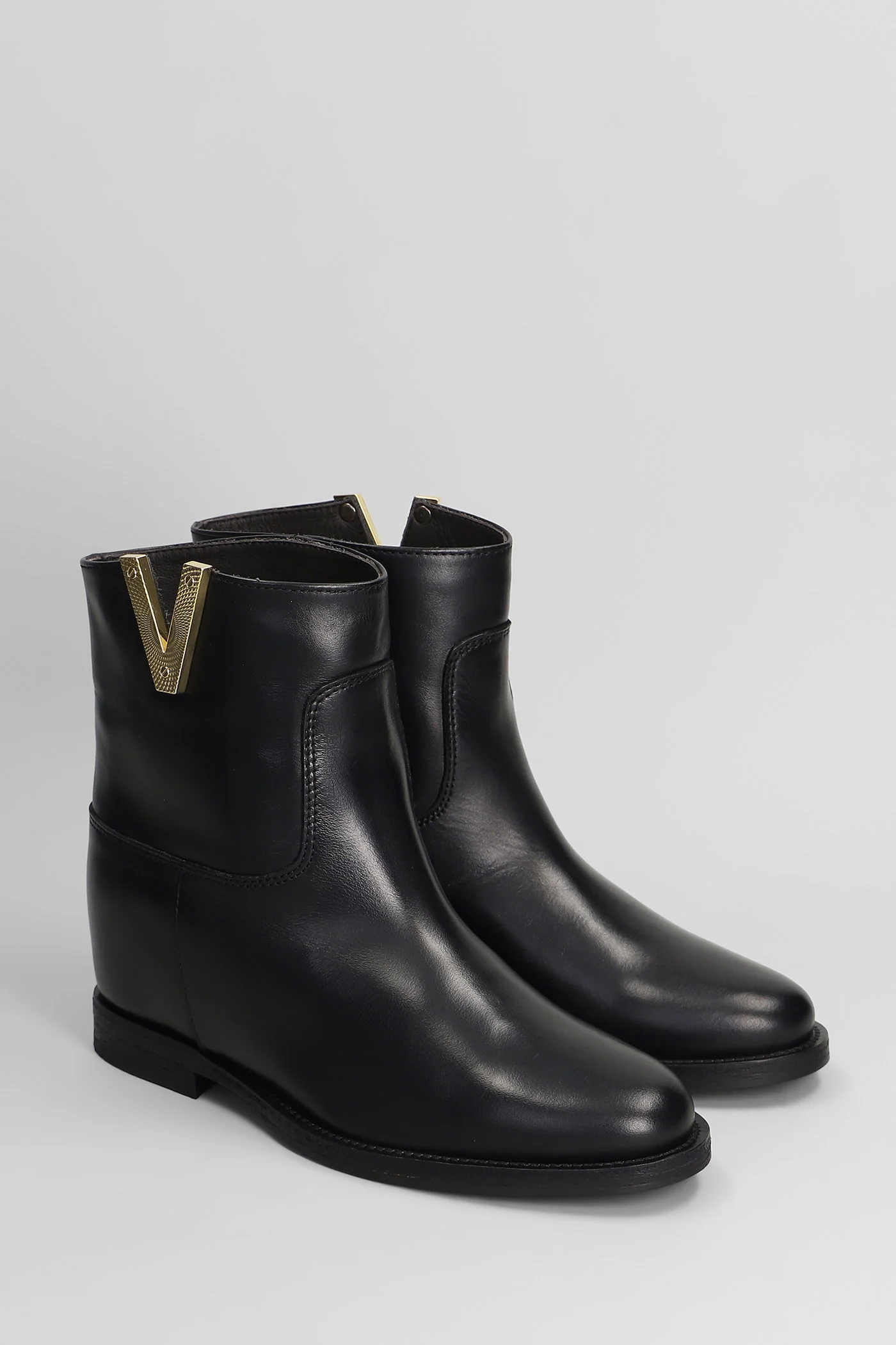 Ankle boots inside wedge in black leather - Image 2