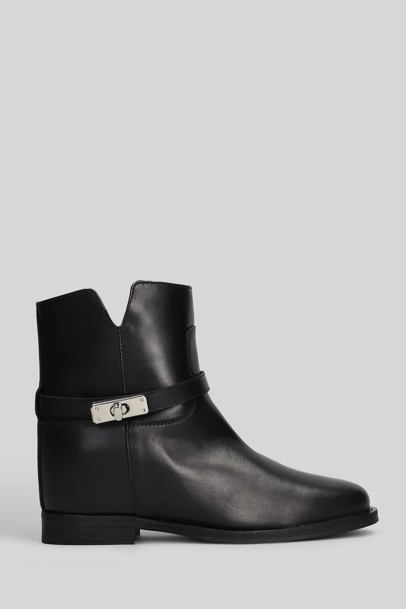 Ankle boots inside wedge in black leather