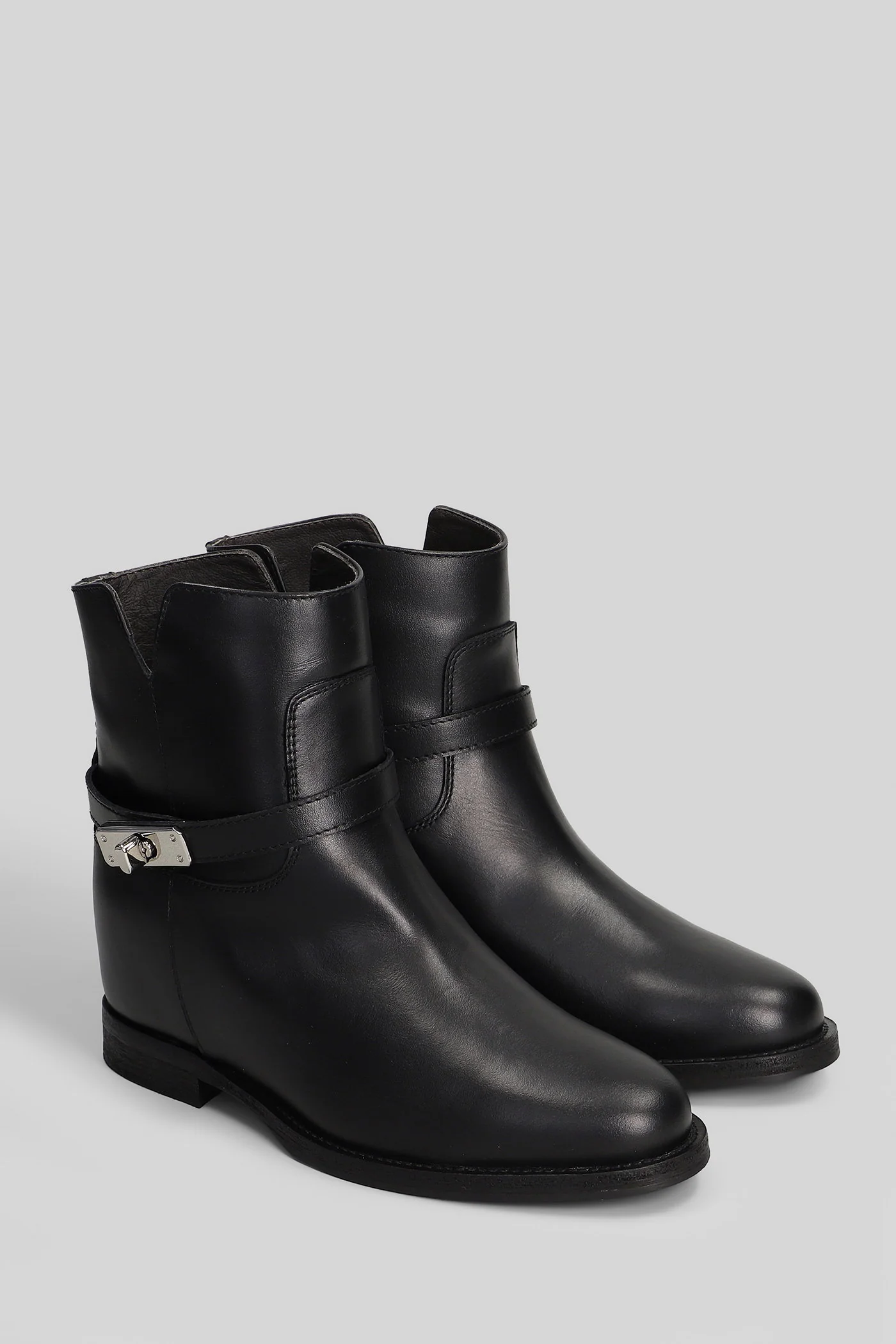 Ankle boots inside wedge in black leather - Image 2