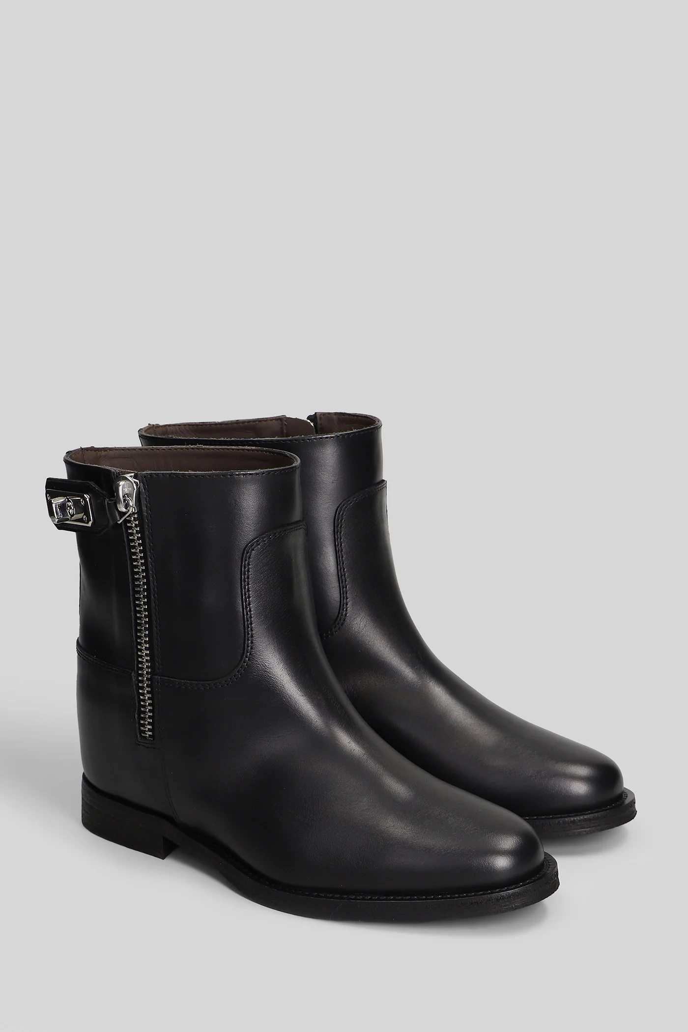 Ankle boots inside wedge in black leather - Image 2
