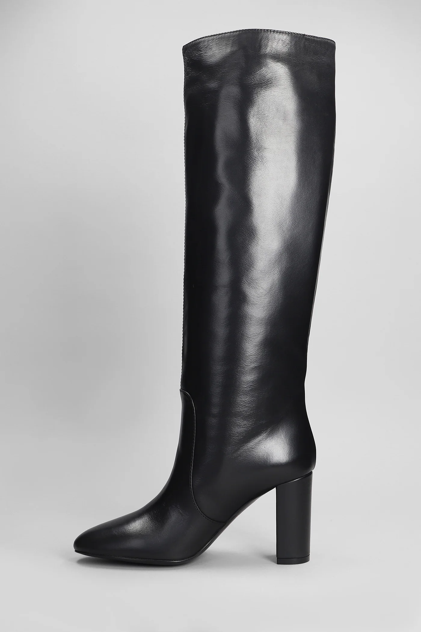 High heels boots in black leather - Image 3