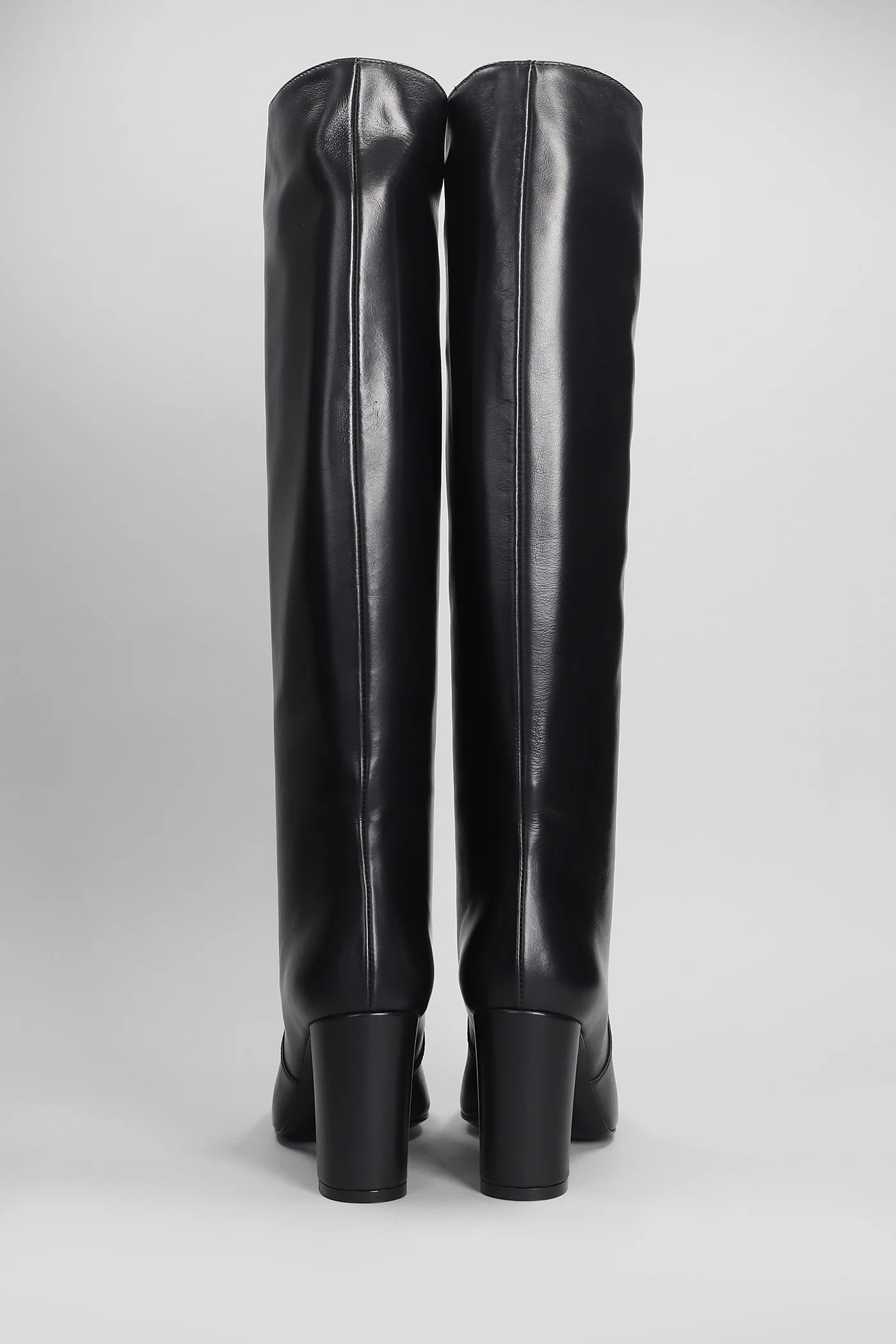 High heels boots in black leather - Image 4