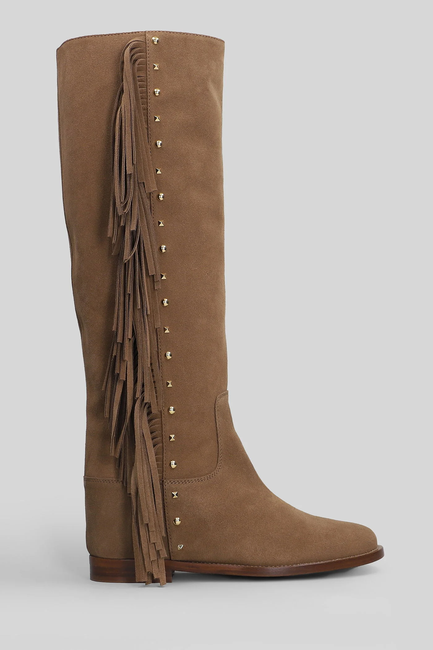 in Camel suede