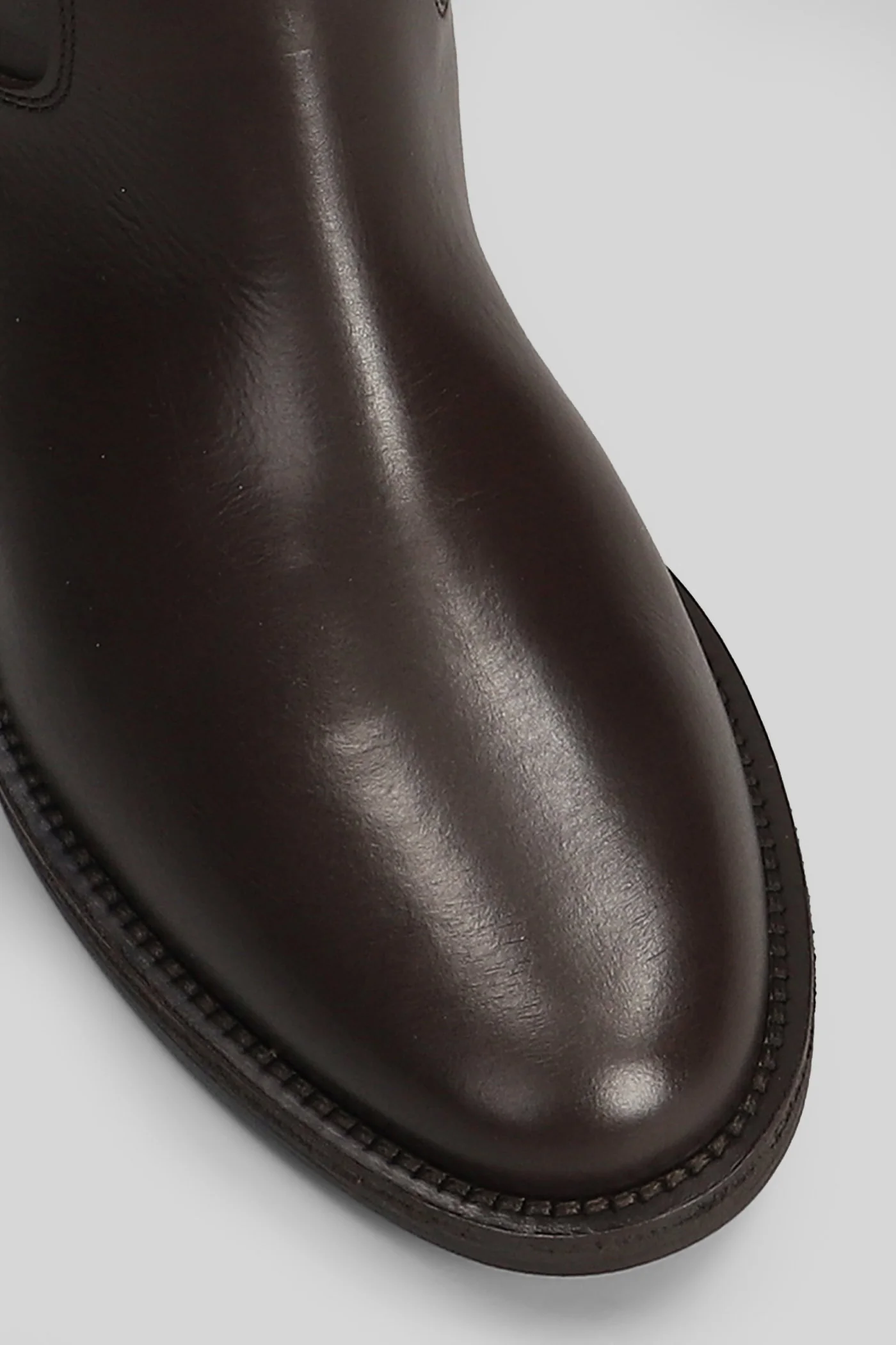 in dark brown leather - Image 5