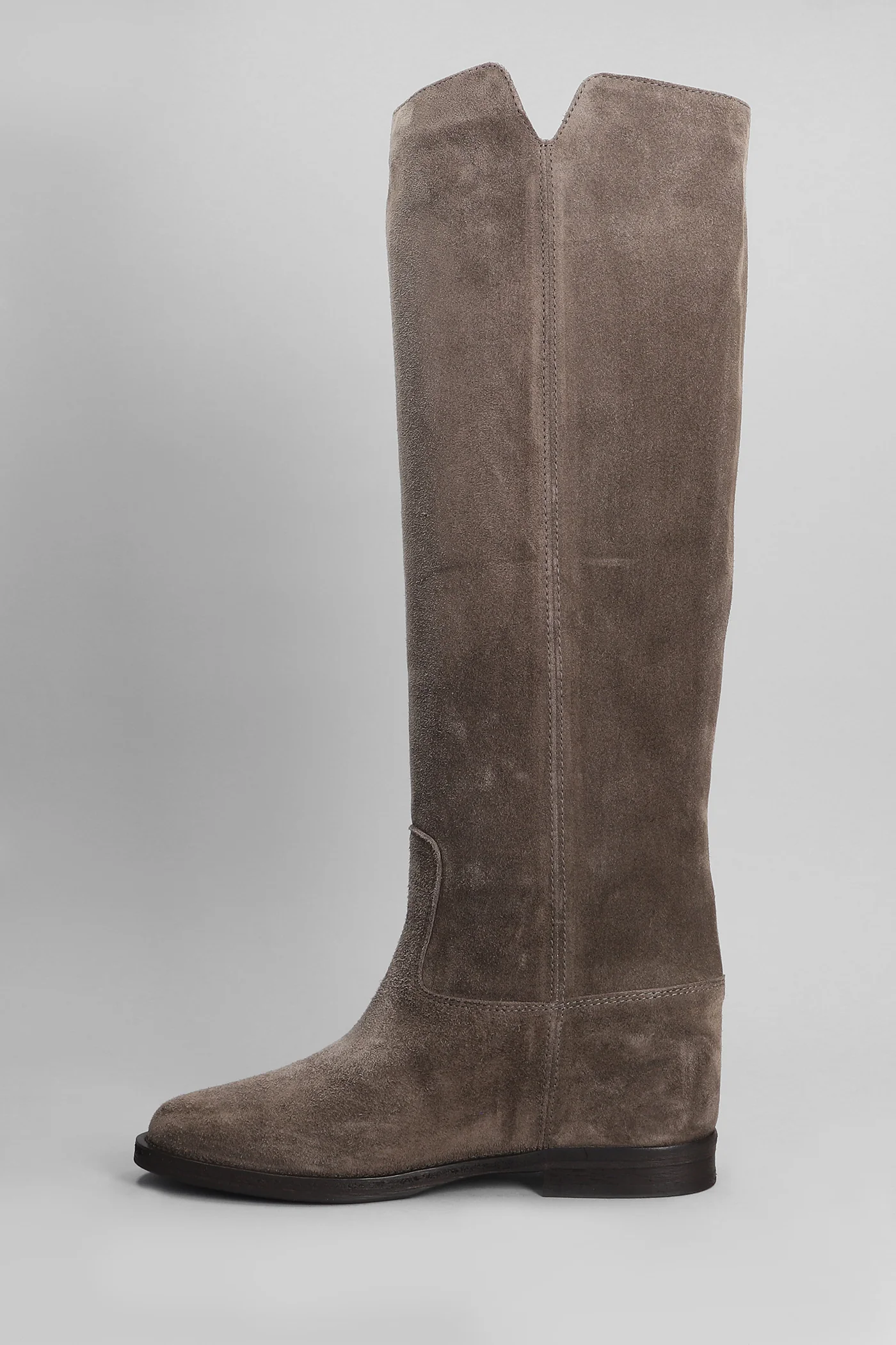 in taupe suede - Image 3
