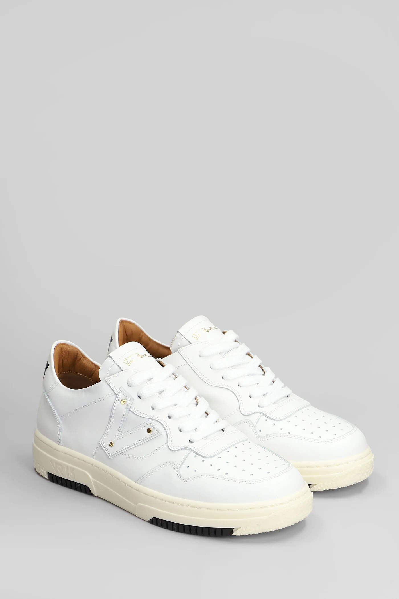 Sneakers in white leather - Image 2