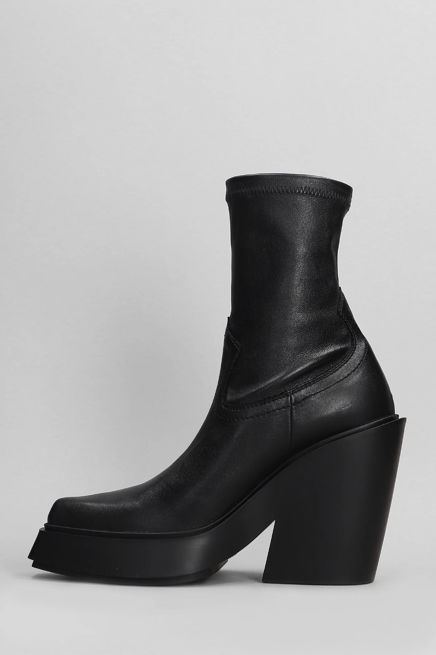 Pulp High heels Ankle boots in black leather - Image 3