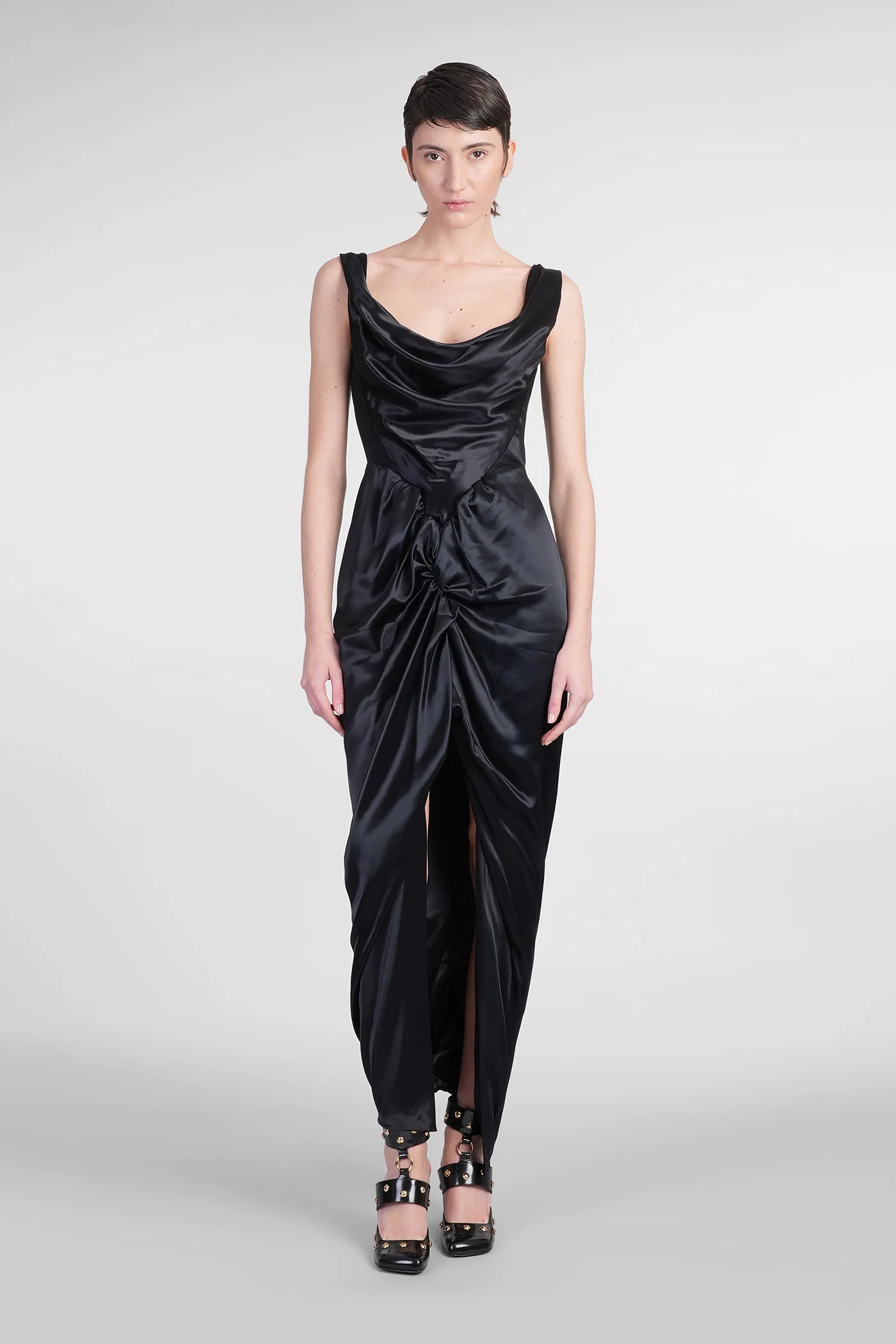 Long dress in black viscose
