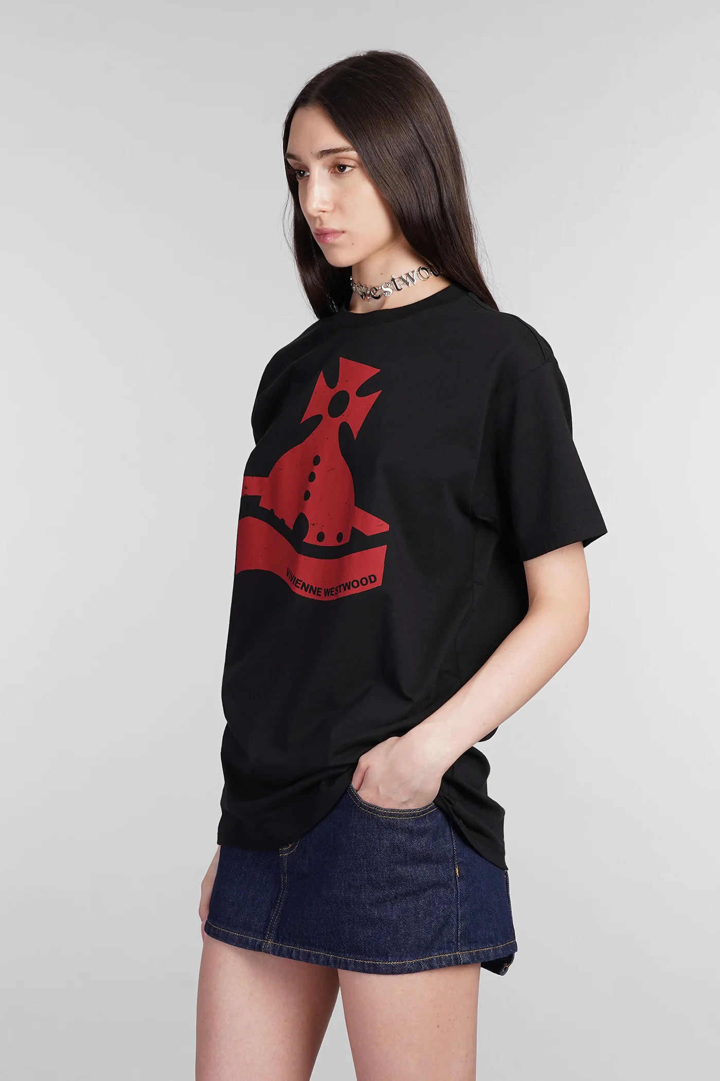 Sunken orb T-Shirt in black cotton - Image 4