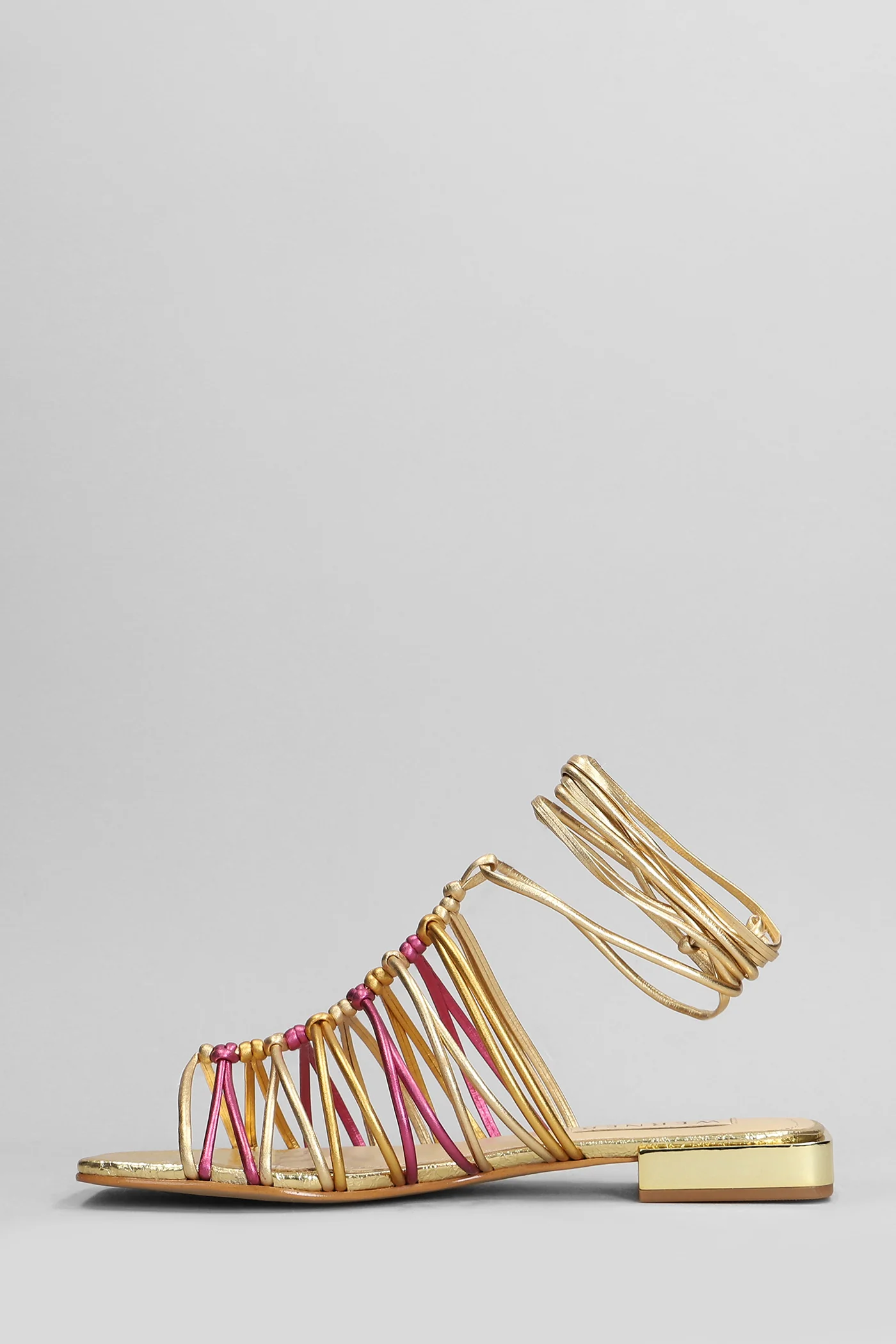 Flats in gold leather - Image 3