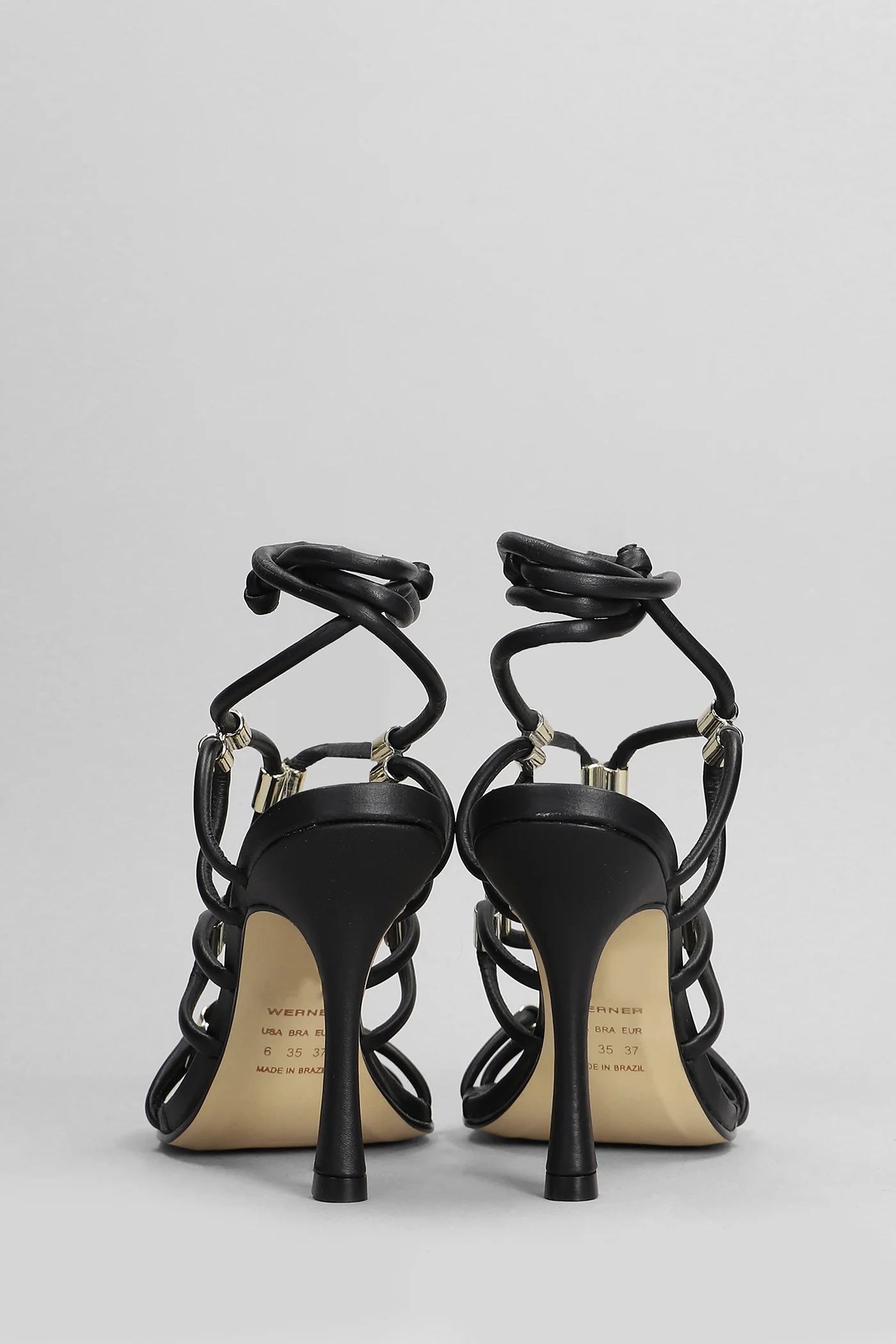 Sandals in black leather - Image 4