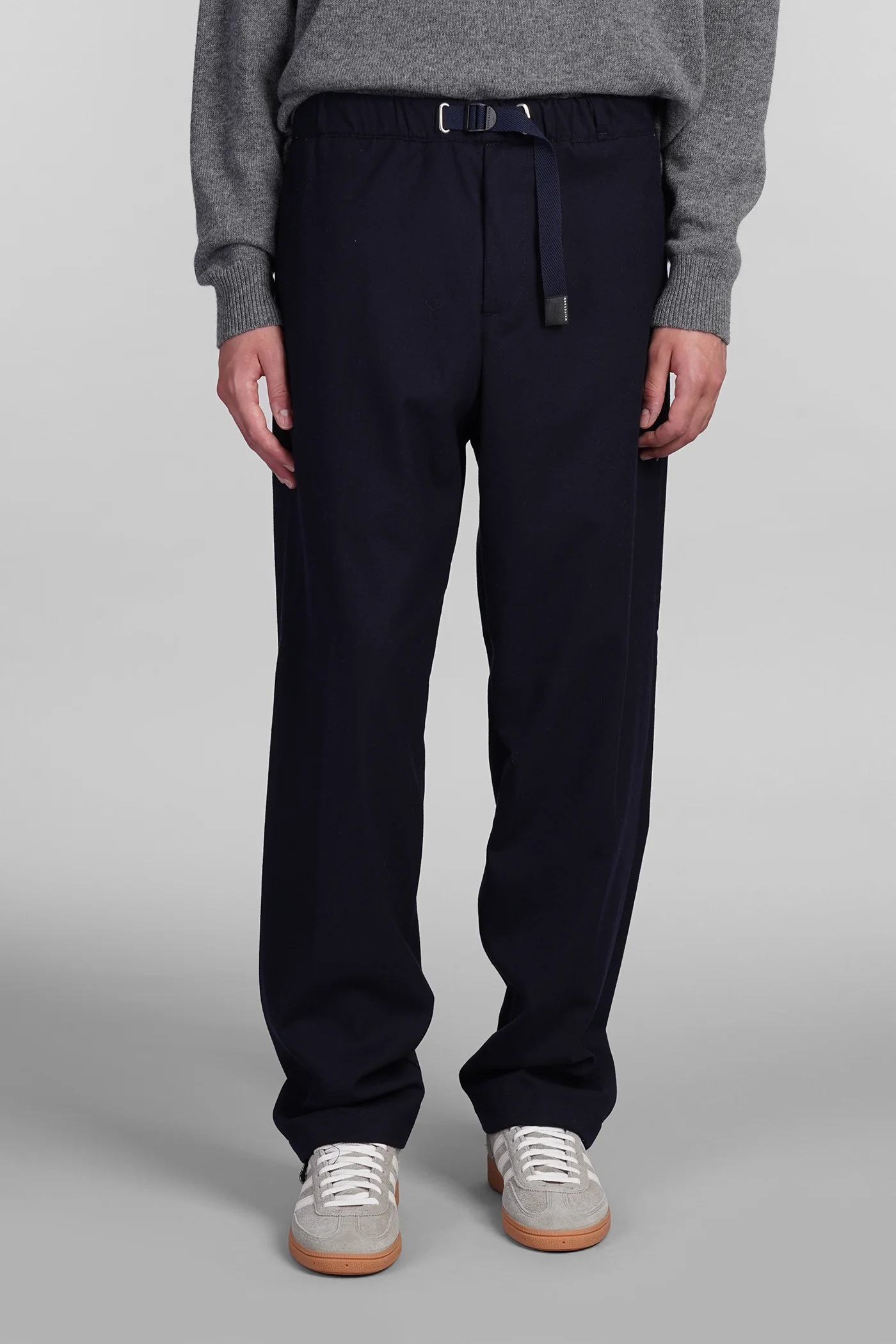 Pants in blue linen