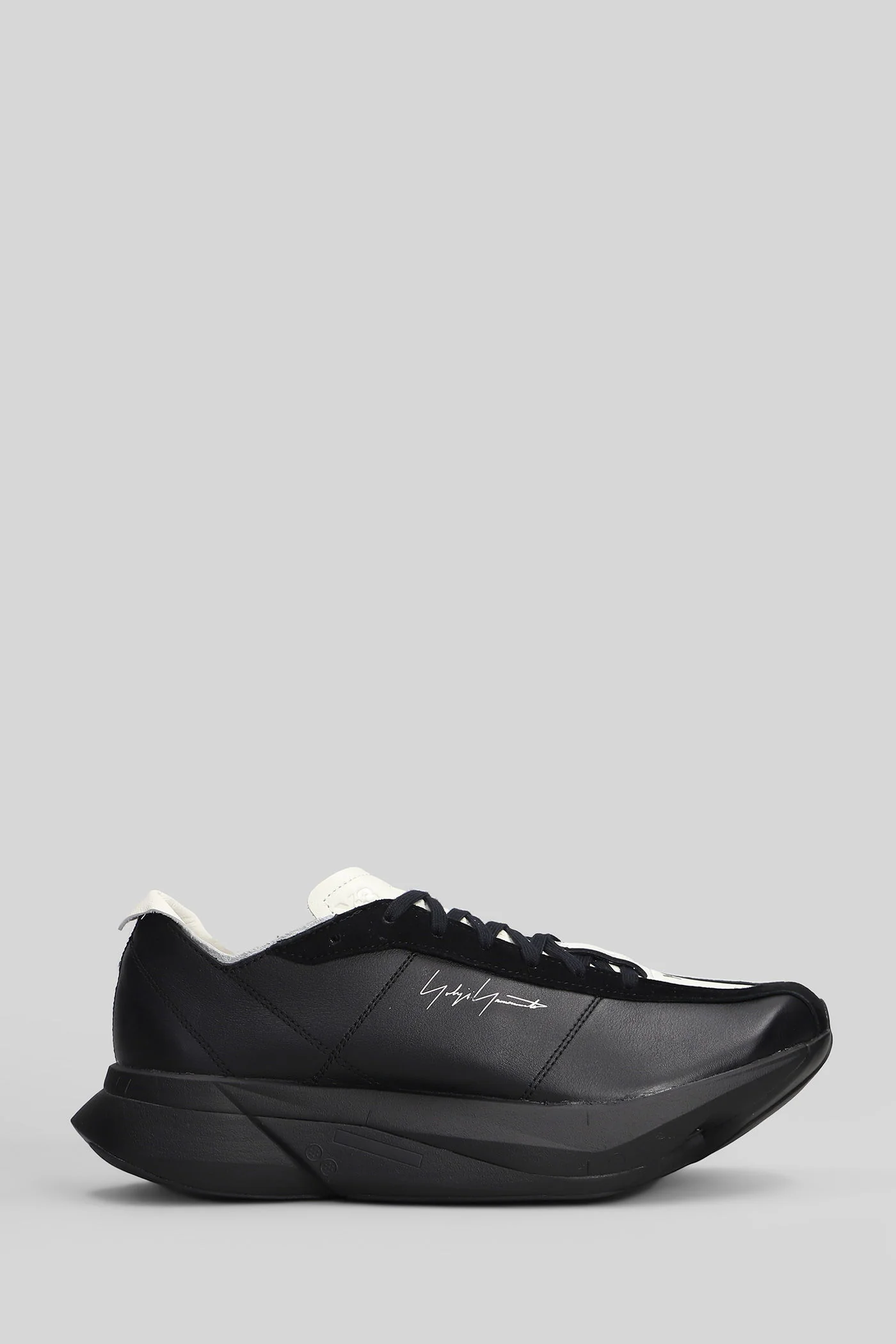 Adios pro 3 lx Sneakers in black leather