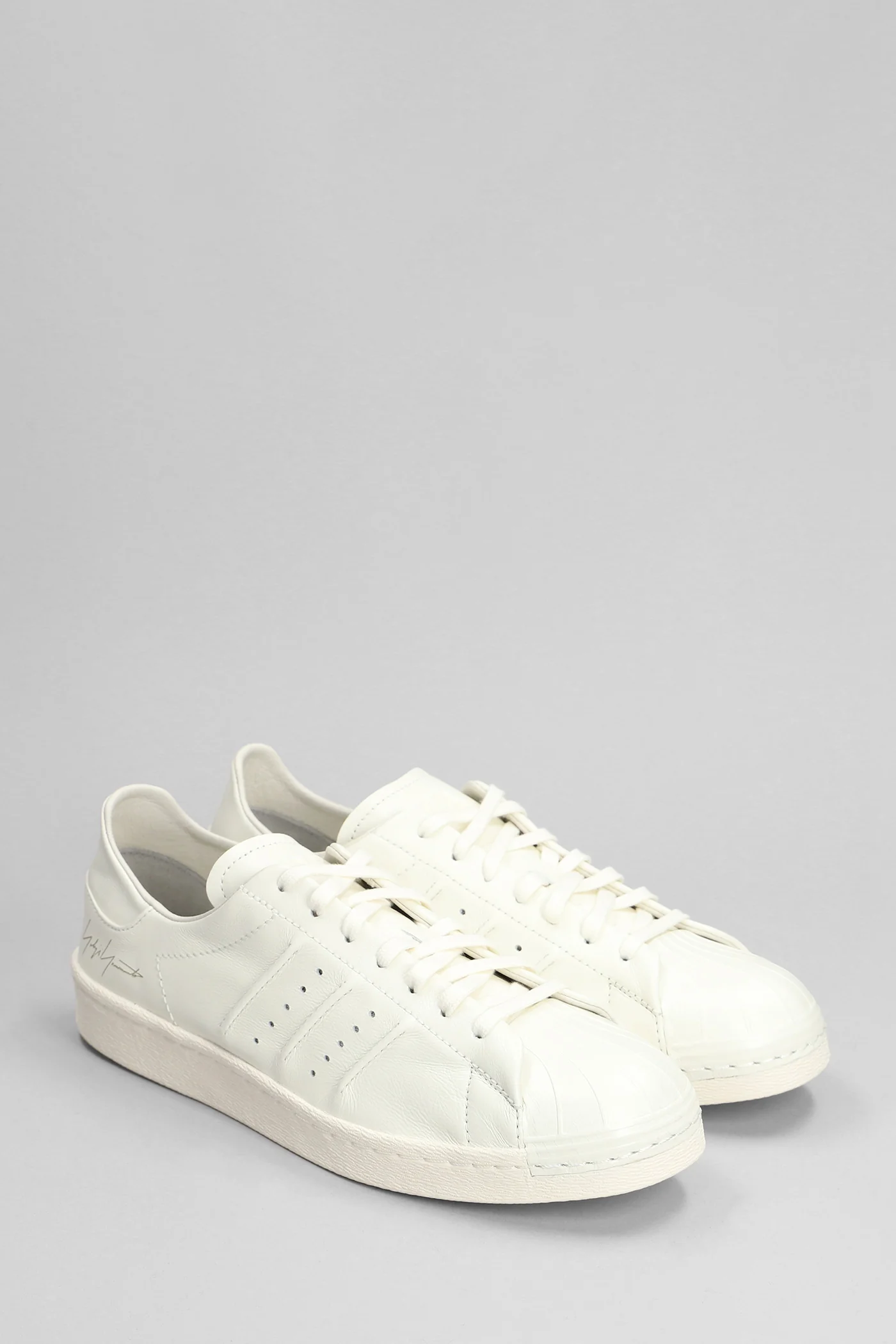 Superstrar Sneakers in beige leather - Image 2