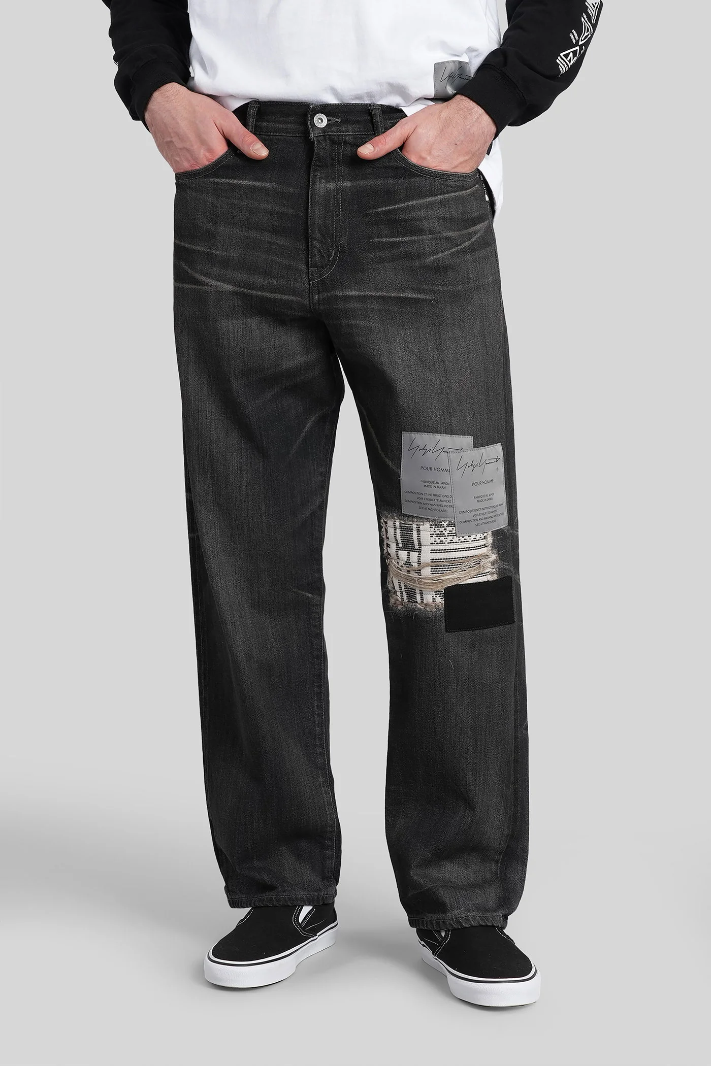 Jeans in black denim