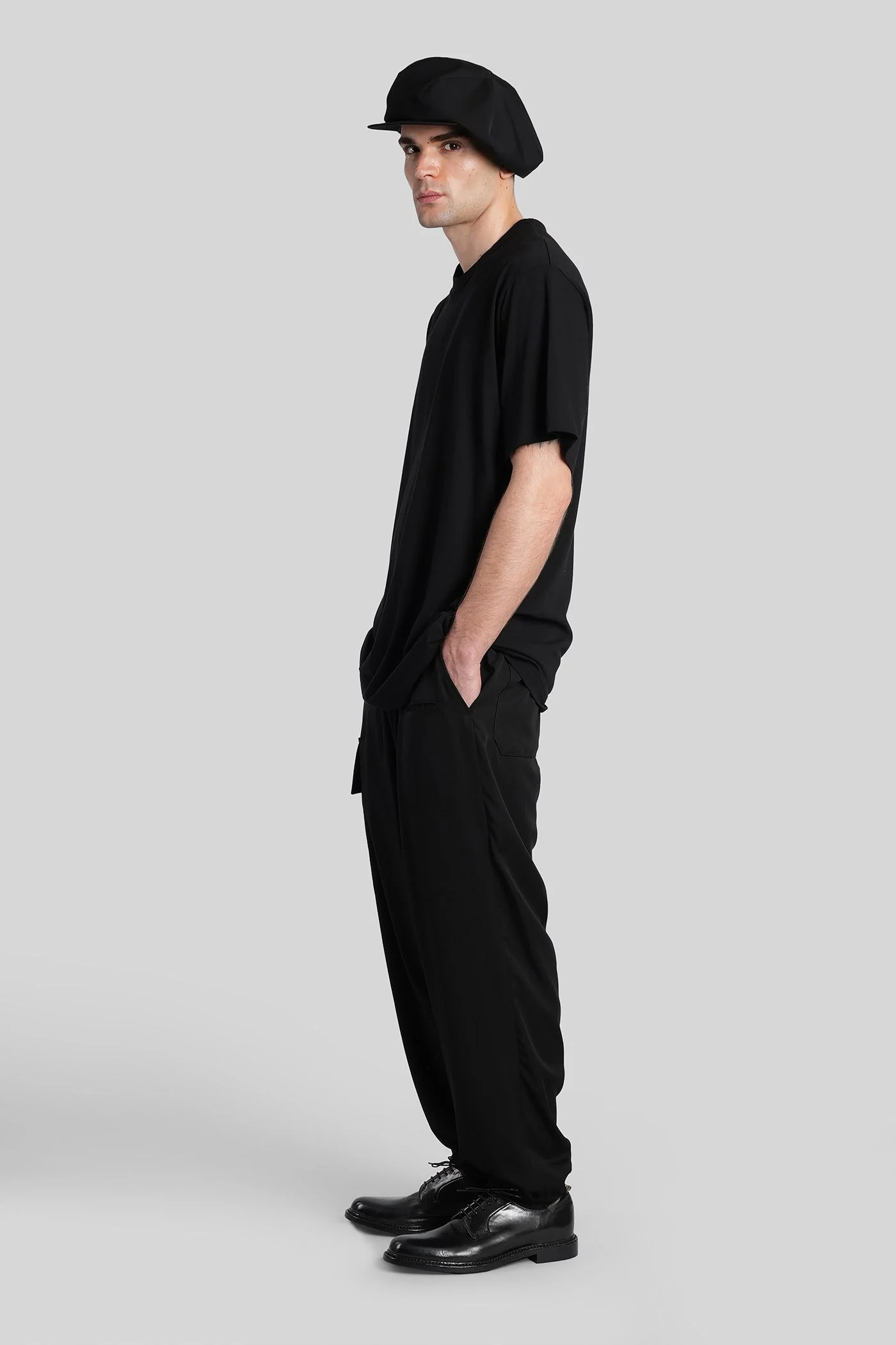 T-Shirt in black cotton - Image 2
